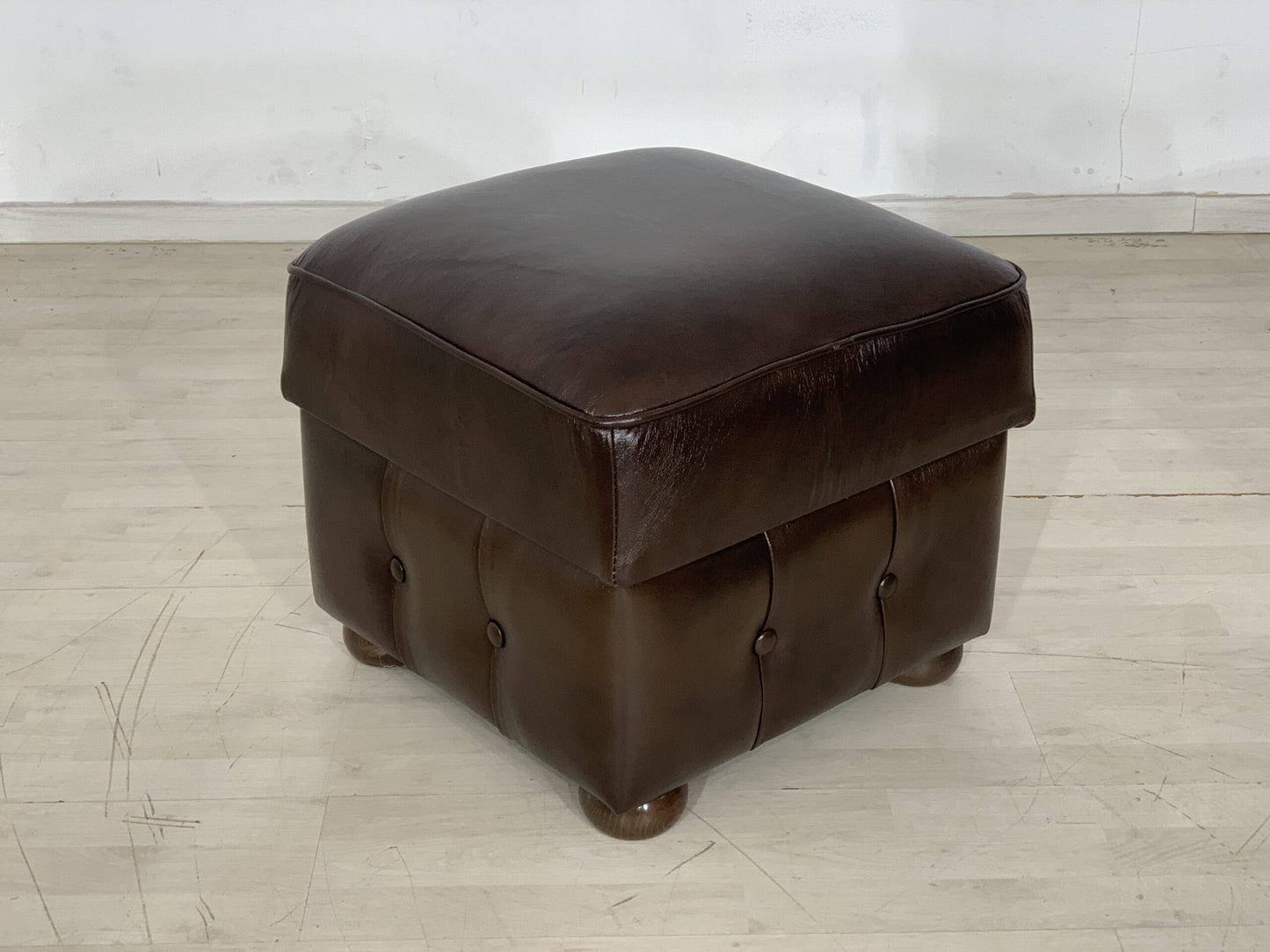 CHESTERFIELD STOOL FOOTSTOOL BENCH SEAT GENUINE LEATHER