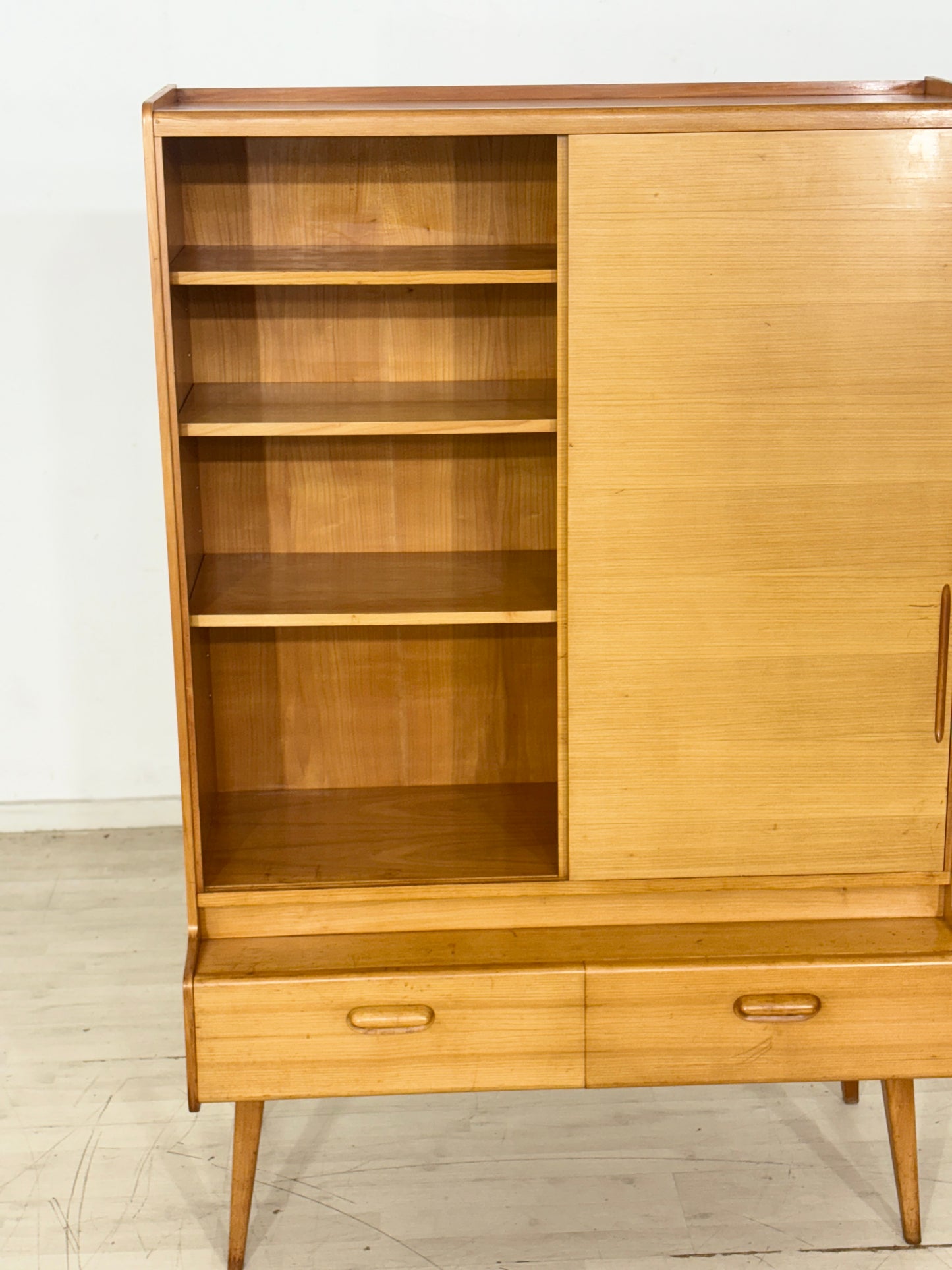 Vintage Schrank | Highboard | Mid-Century Fächerschrank | Wohnzimmerschrank