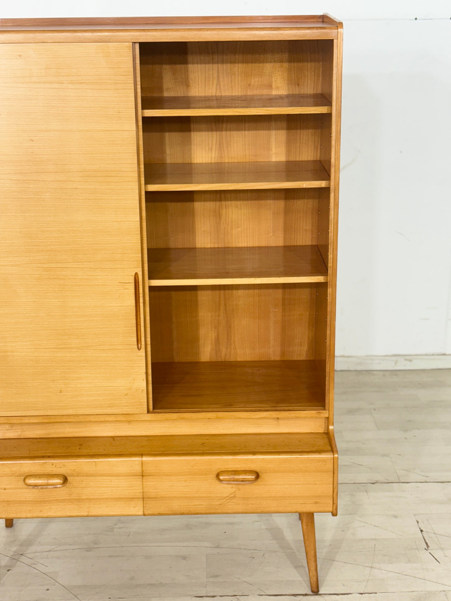 Vintage Schrank | Highboard | Mid-Century Fächerschrank | Wohnzimmerschrank