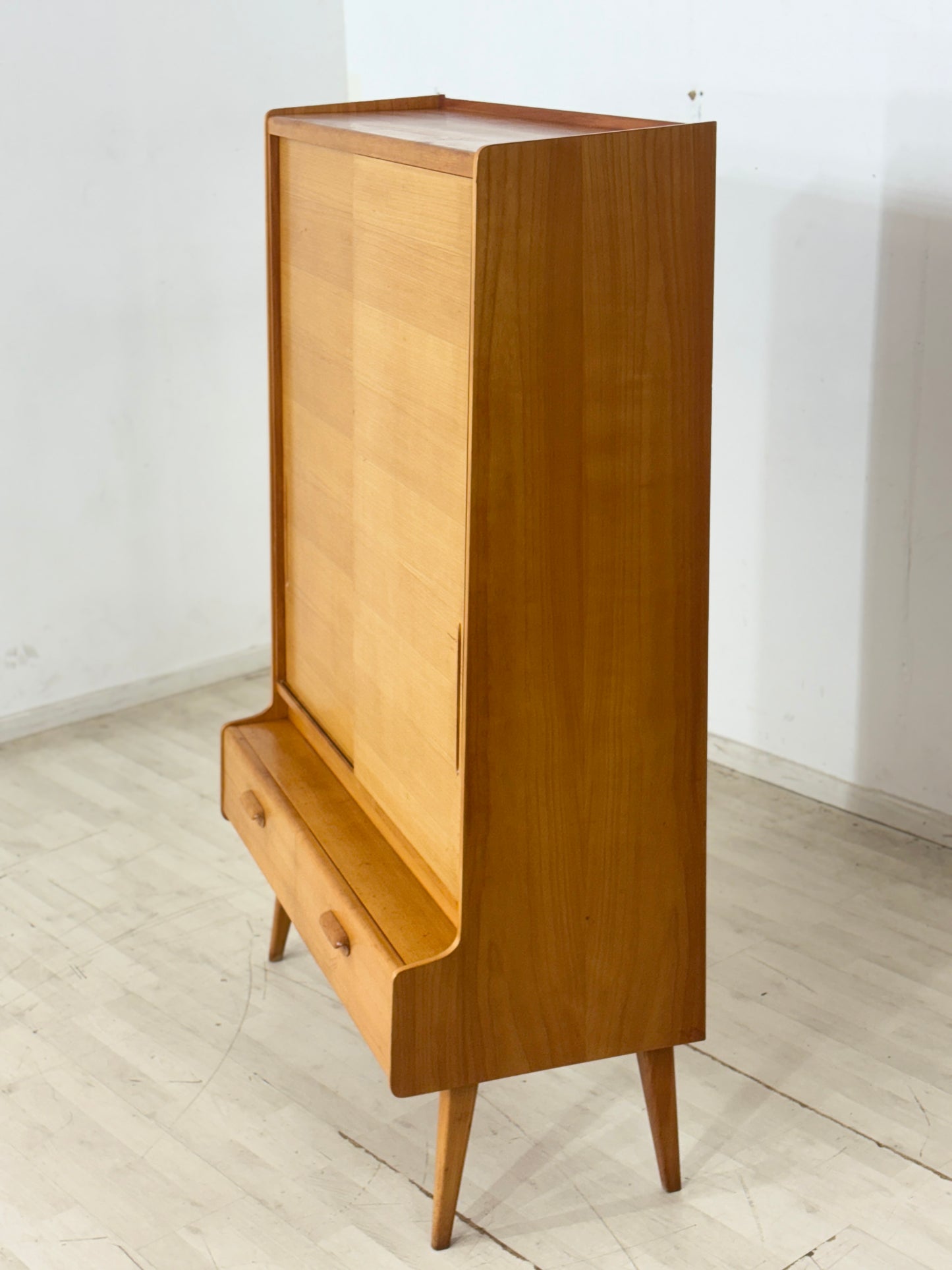Vintage Schrank | Highboard | Mid-Century Fächerschrank | Wohnzimmerschrank