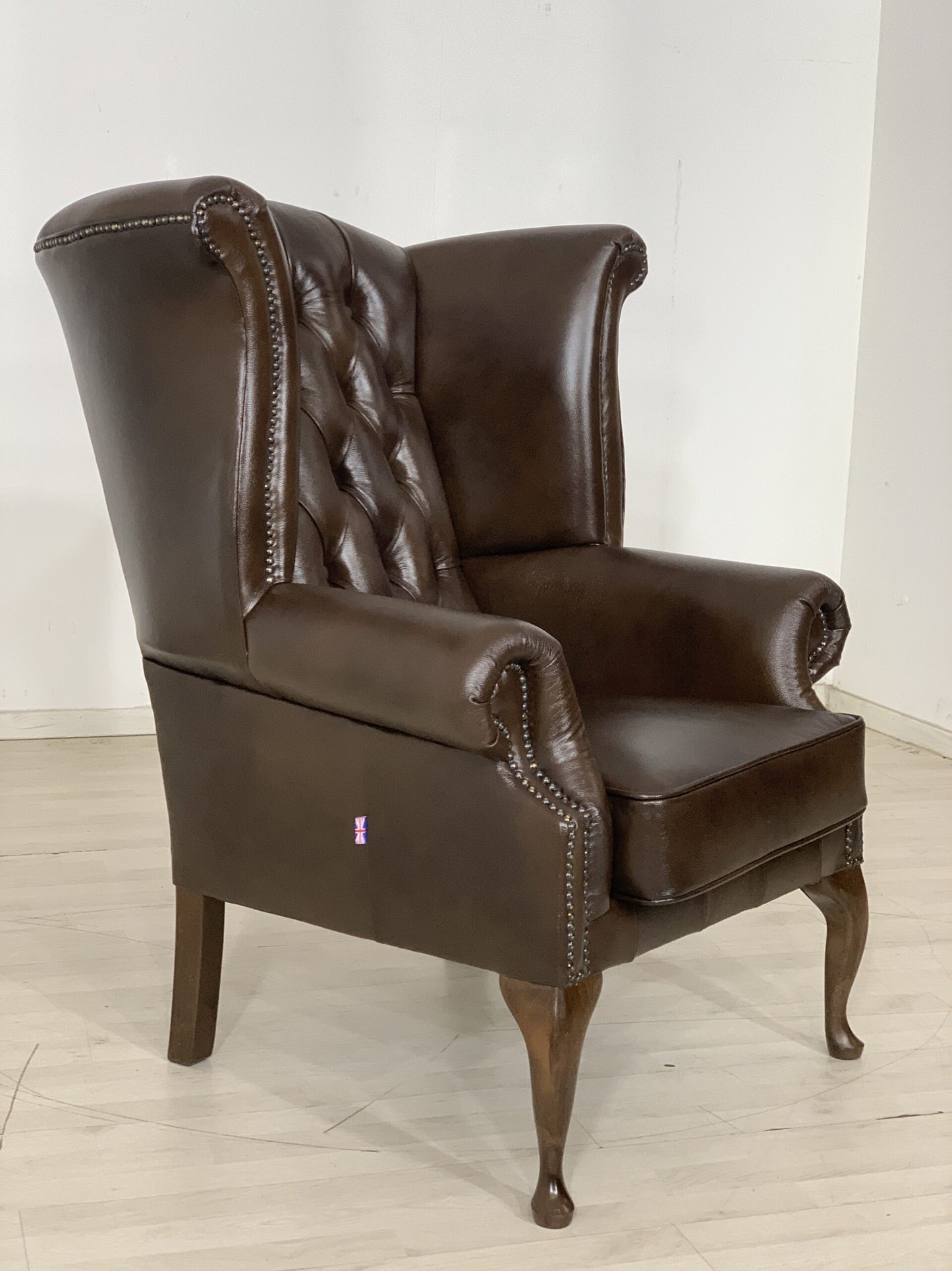 CHESTERFIELD CHAIR ARMCHAIR MEN'S CHAIR OFFICE CHAIR LIVING ROOM CHAIR GENUINE LEATHER