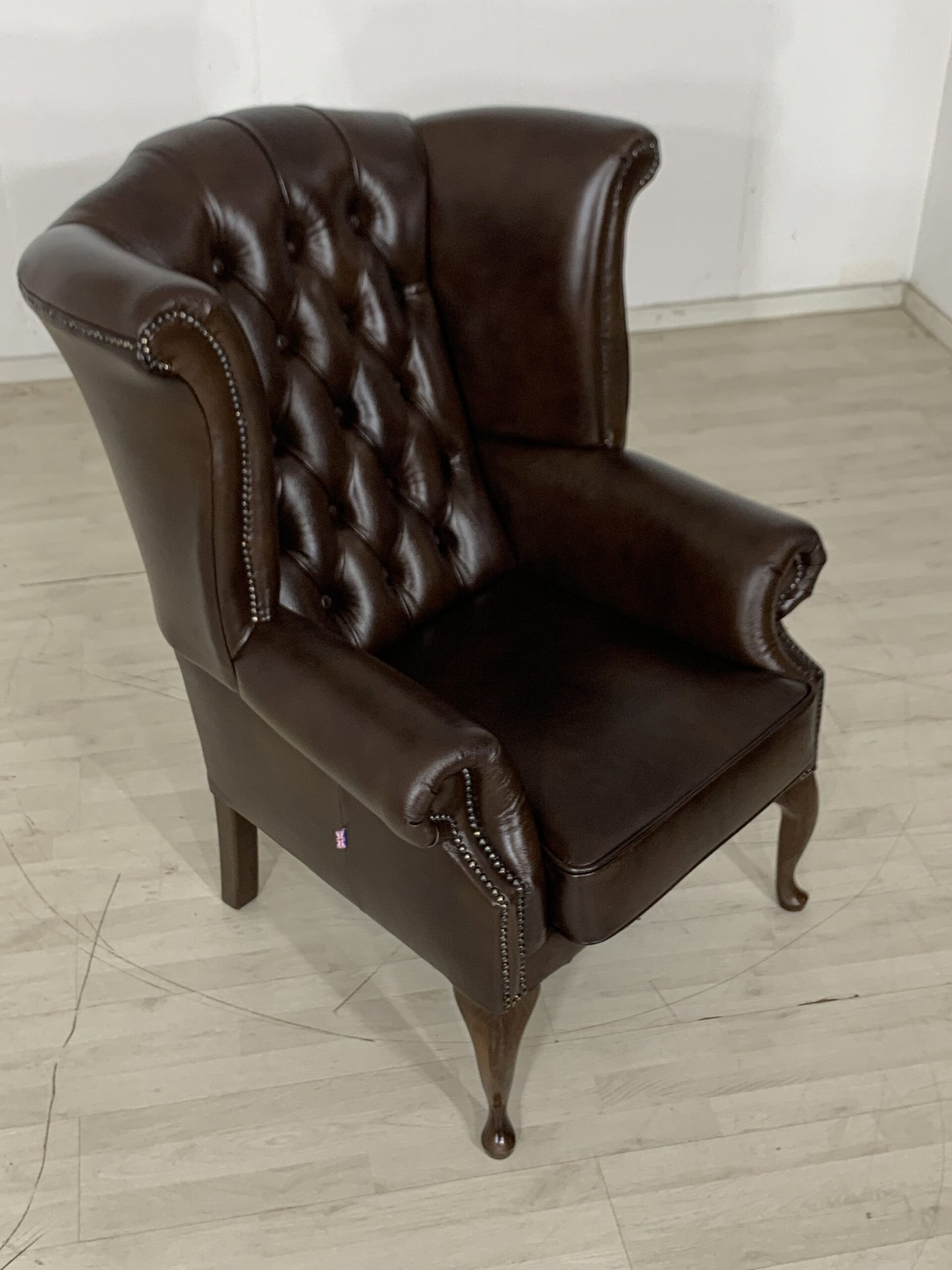 CHESTERFIELD CHAIR ARMCHAIR MEN'S CHAIR OFFICE CHAIR LIVING ROOM CHAIR GENUINE LEATHER