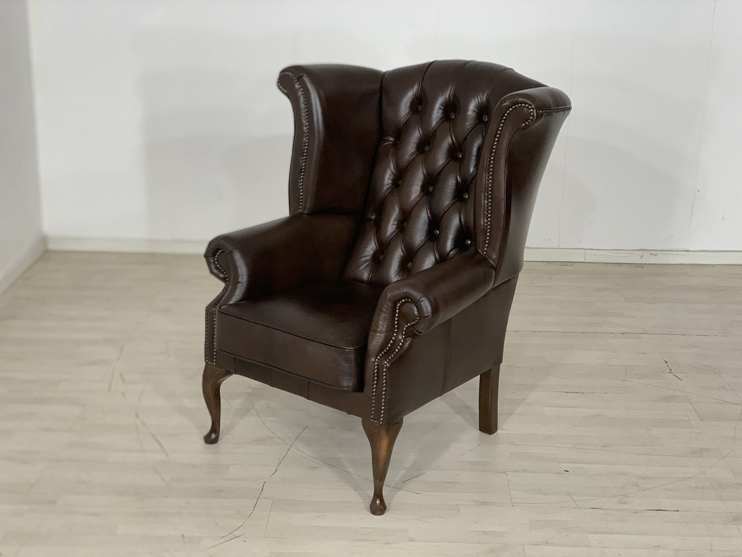 CHESTERFIELD CHAIR ARMCHAIR MEN'S CHAIR OFFICE CHAIR LIVING ROOM CHAIR GENUINE LEATHER