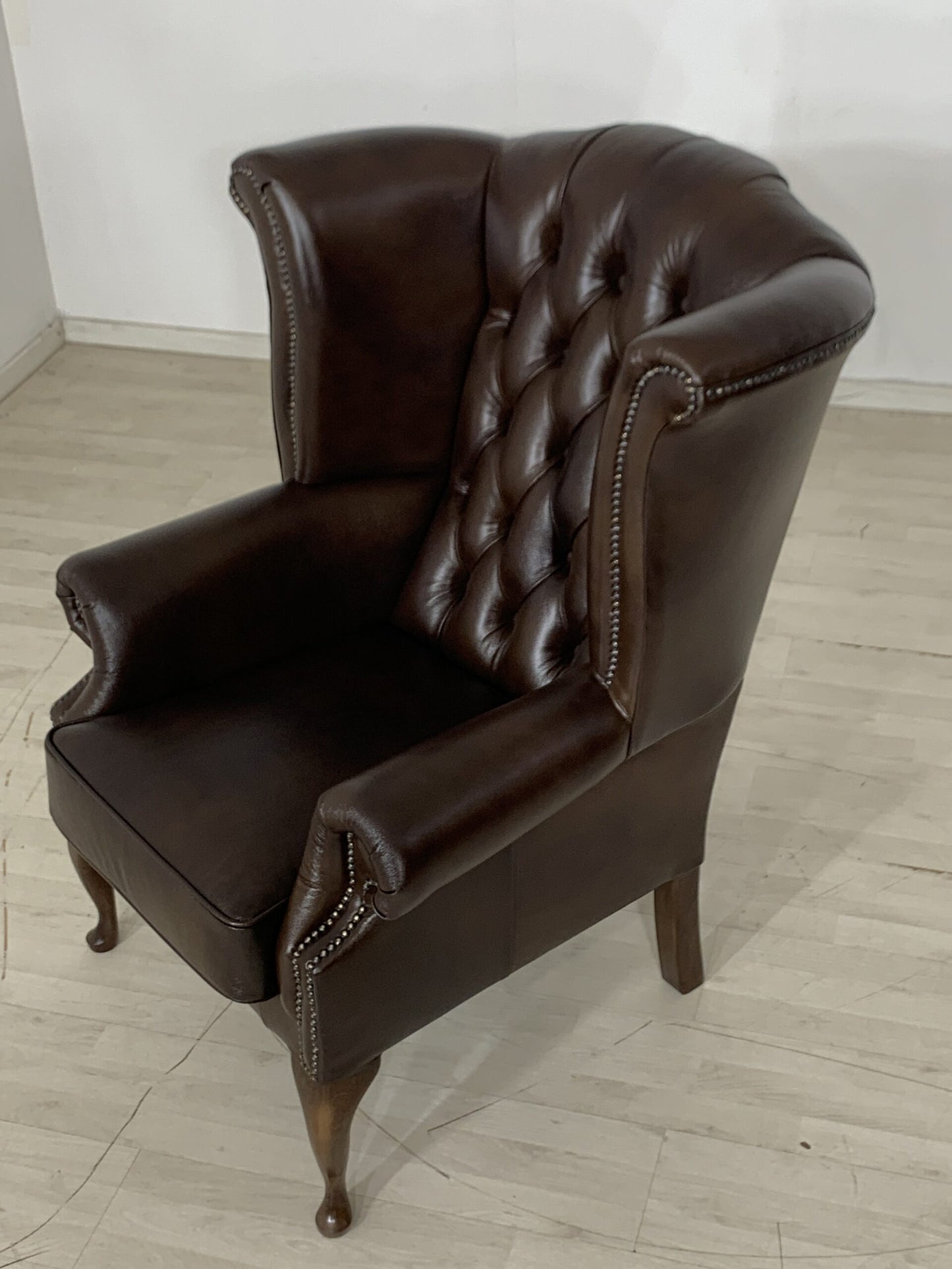 CHESTERFIELD CHAIR ARMCHAIR MEN'S CHAIR OFFICE CHAIR LIVING ROOM CHAIR GENUINE LEATHER