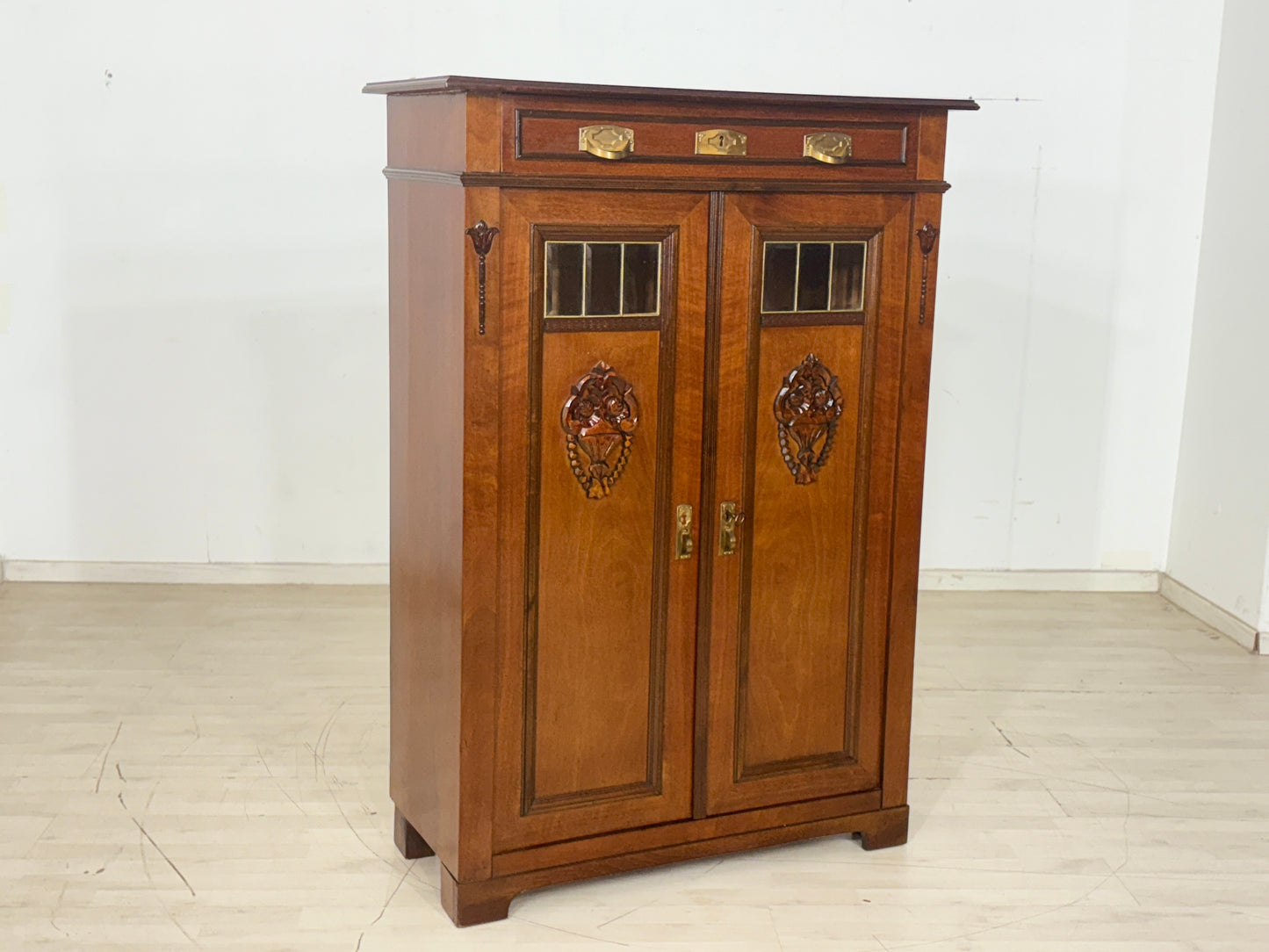 Antik Gründerzeit Vertiko Wäscheschrank Schrank Wohnzimmerschrank um 1900