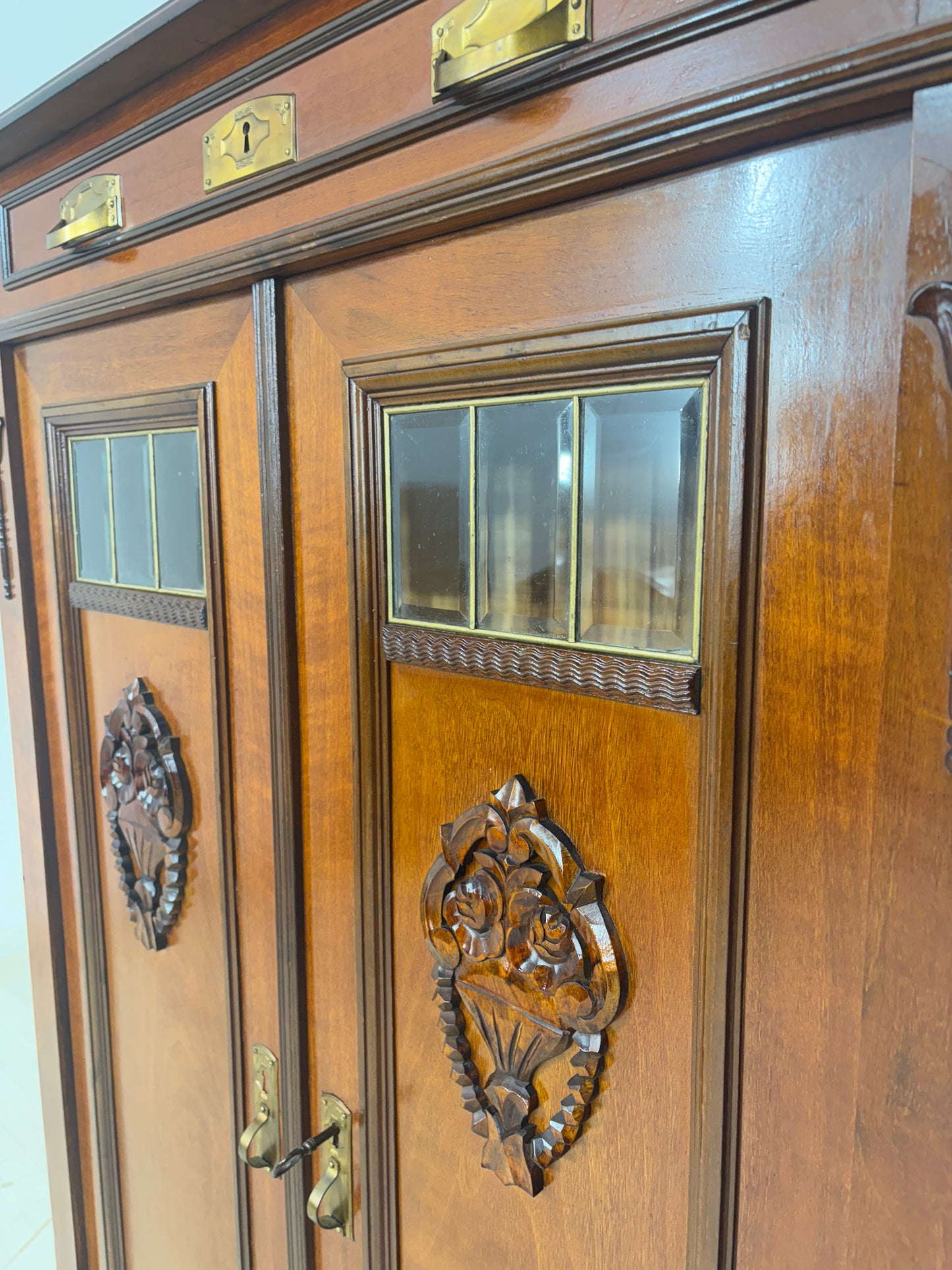 Antik Gründerzeit Vertiko Wäscheschrank Schrank Wohnzimmerschrank um 1900