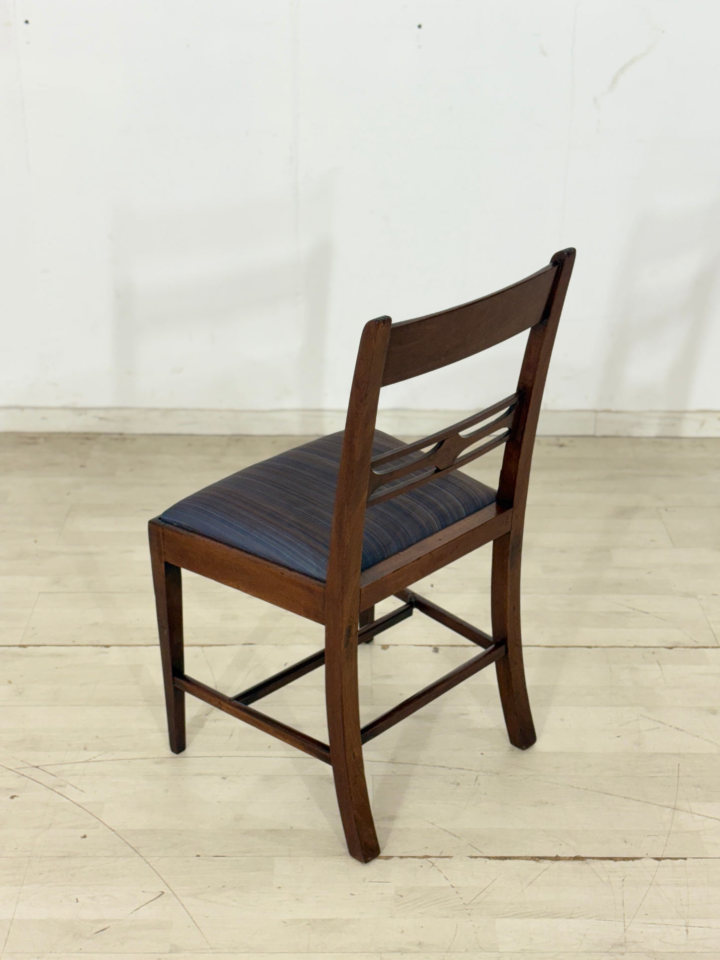 Schöner Englisch Esszimmerstuhl | Schreibtisch Stuhl | Mahagoni Stuhl |Vintage Stühle