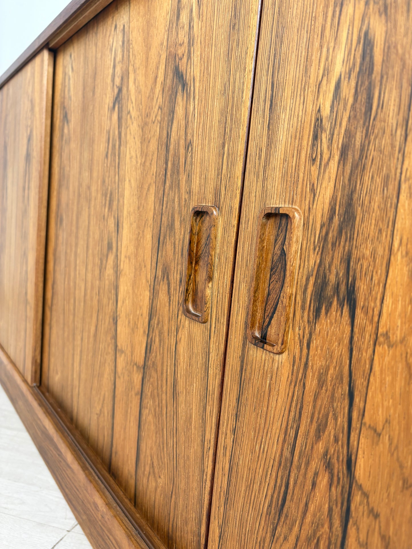 Wunderschönes P. Vestergaard Sideboard Palisander Anrichte Dänisch Wohnzimmerschrank
