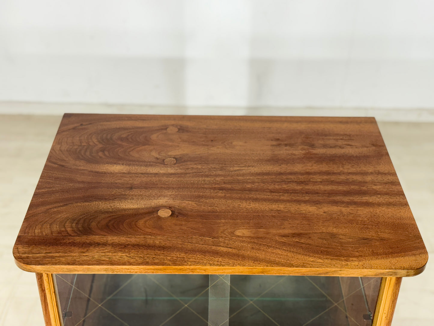 Sehr schöner Vintage Barschrank Bar Vitrine Kommode Schrank