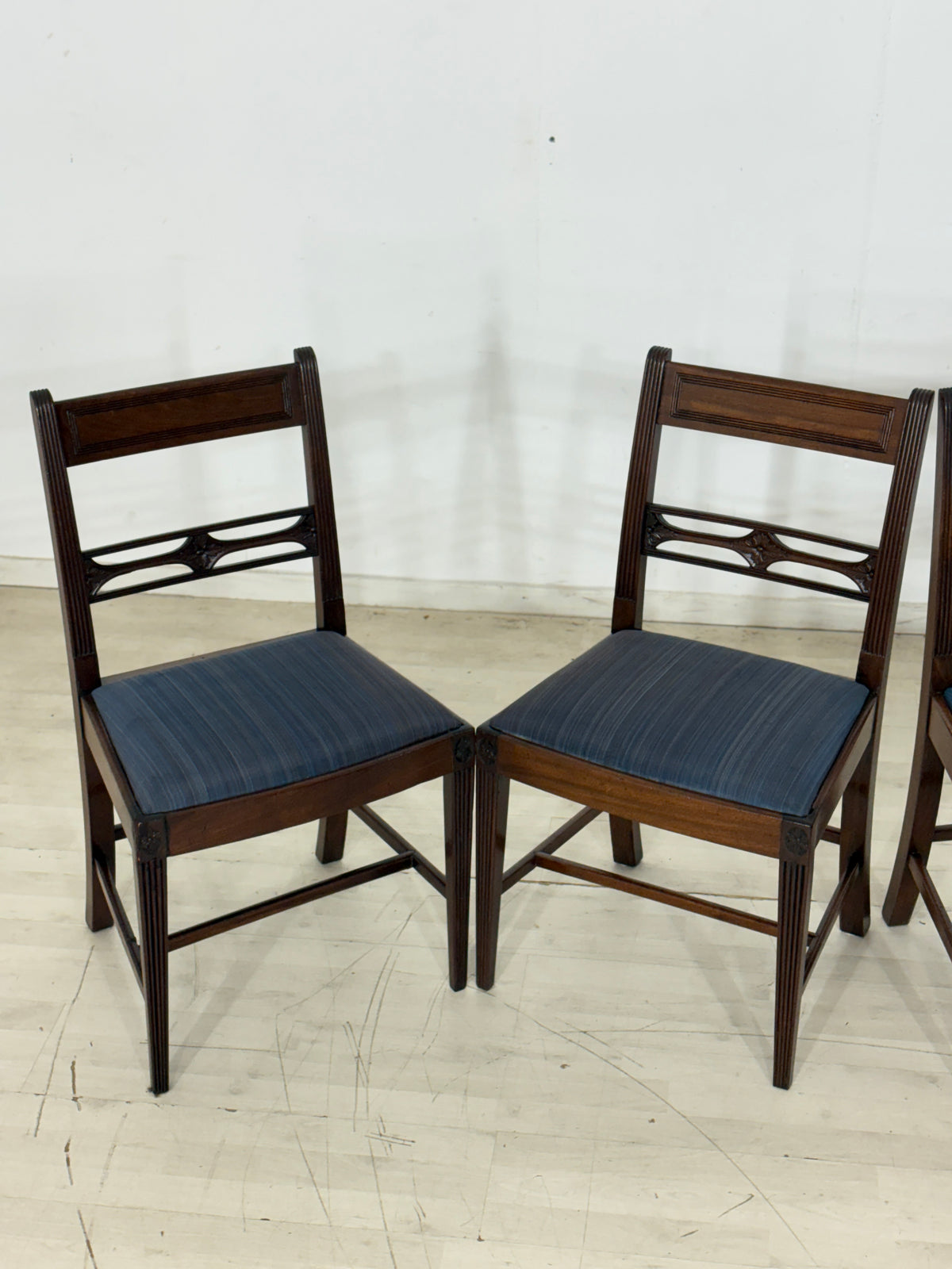 4er Set Schöne Englische Designer Esszimmerstühle | Schreibtischstuhl | Mahagoni Stuhl | Vintage Stuhl