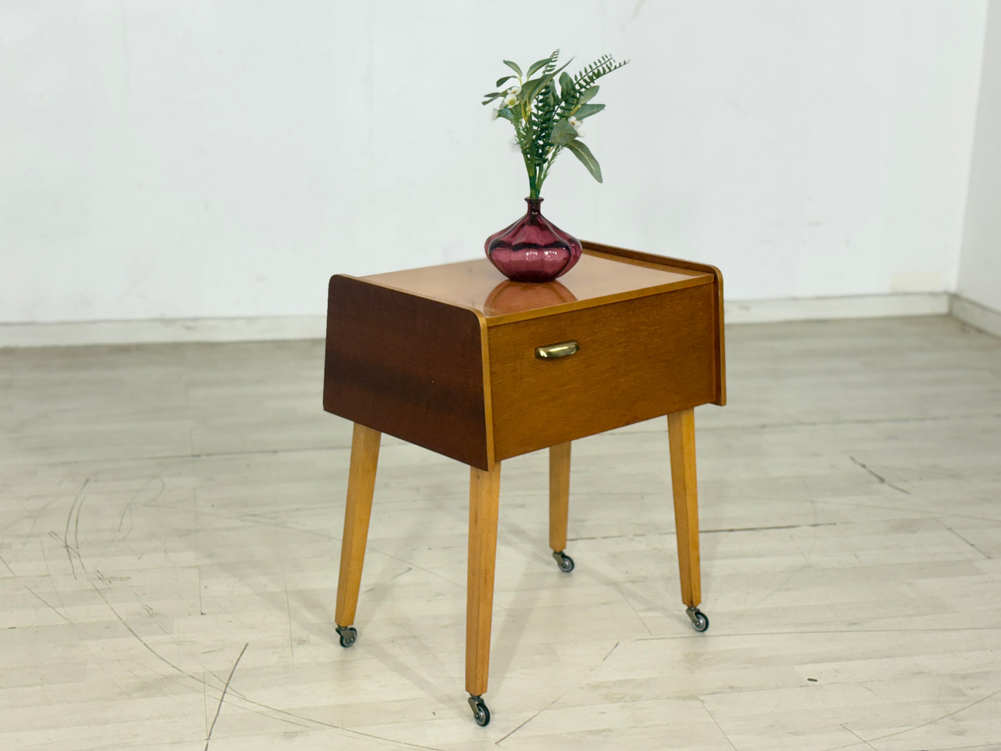 Mid Century Nähtisch Nähschrank Beistelltisch Kommode Vintage