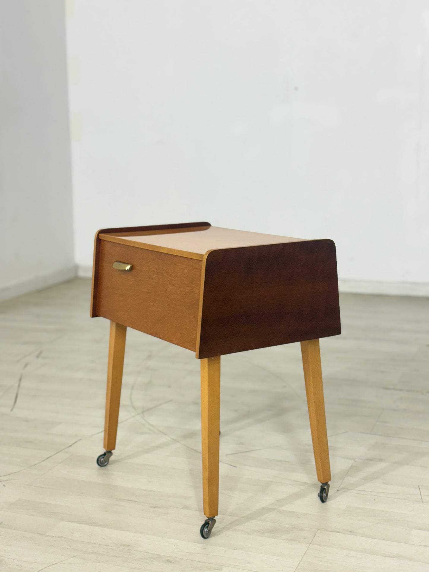 Mid Century Nähtisch Nähschrank Beistelltisch Kommode Vintage