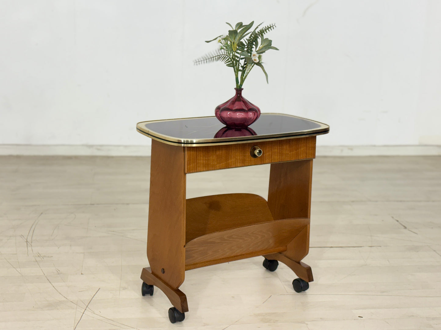 Mid Century Couchtisch Beistelltisch Ablage Zeitungsständer Vintage