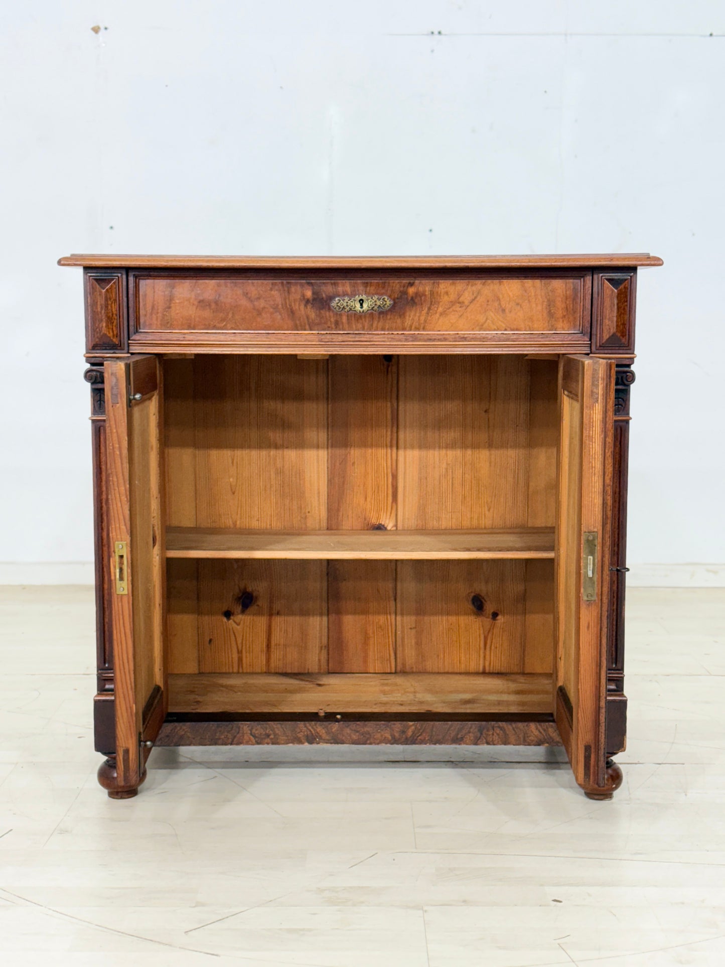 Sehr schöne Gründerzeit Kommode / Schrank / Wohnzimmerschrank um 1900