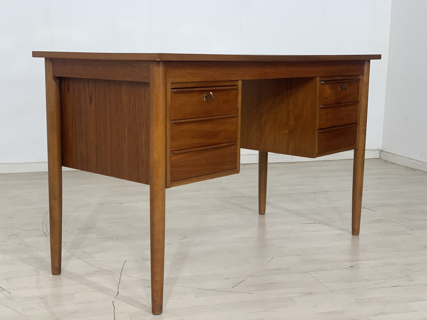 DANISH TEAK DESK TABLE OFFICE DESK VINTAGE DESK