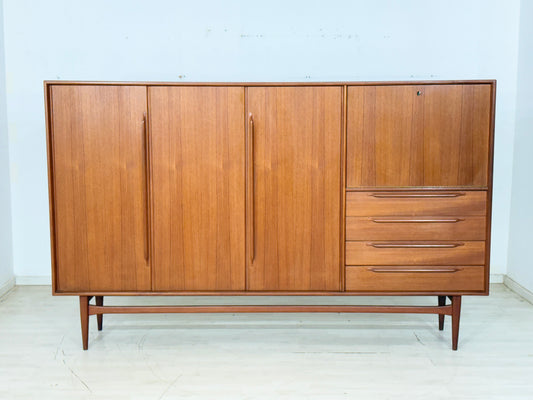Mid-Century Teak Highboard der 60er Jahre – Wohnzimmerschrank - Anrichte
