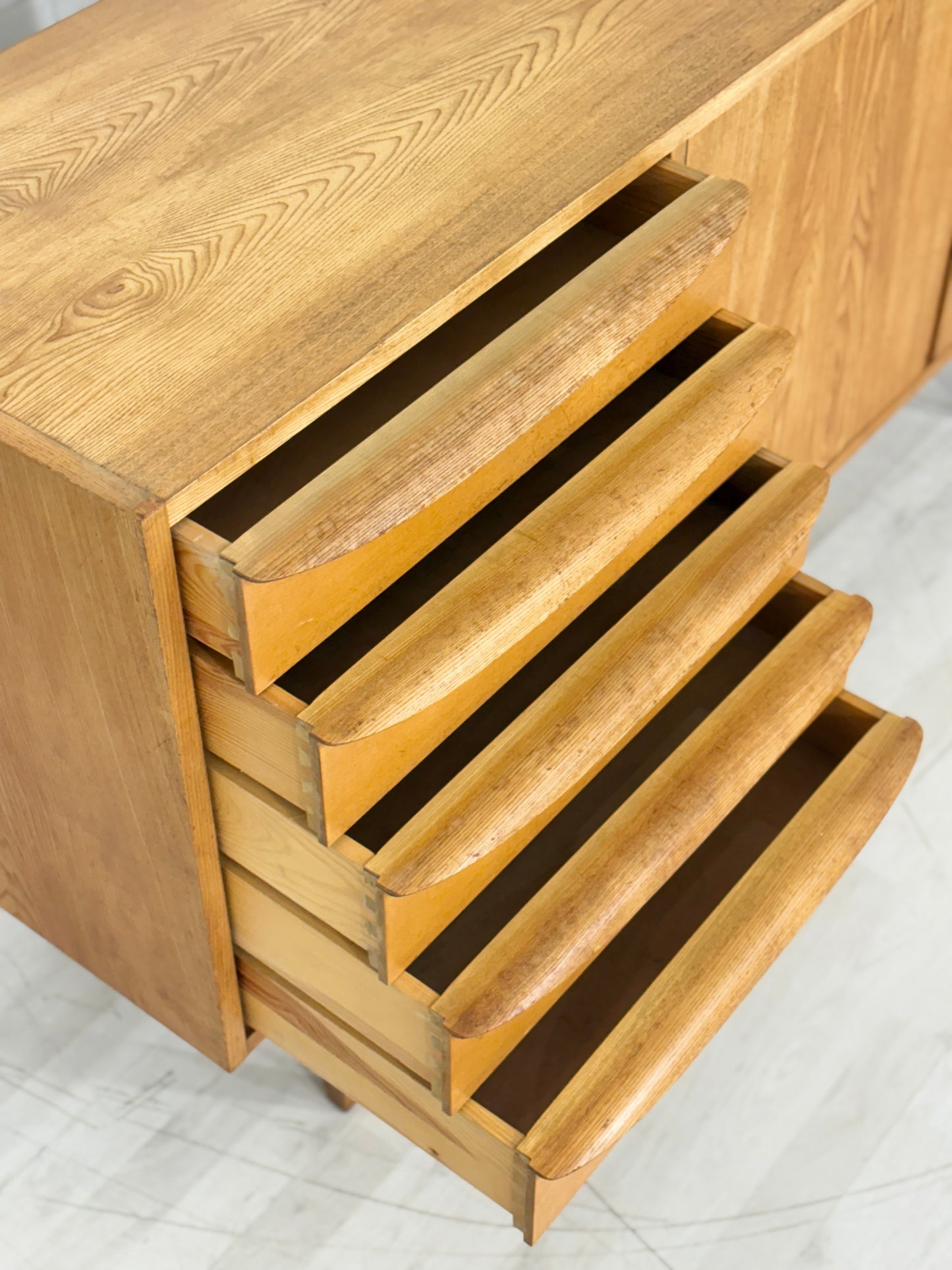 Hellerau Serie 602 Sideboard von Franz Ehrlich – Wohnzimmerschrank - Kommode - Anrichte