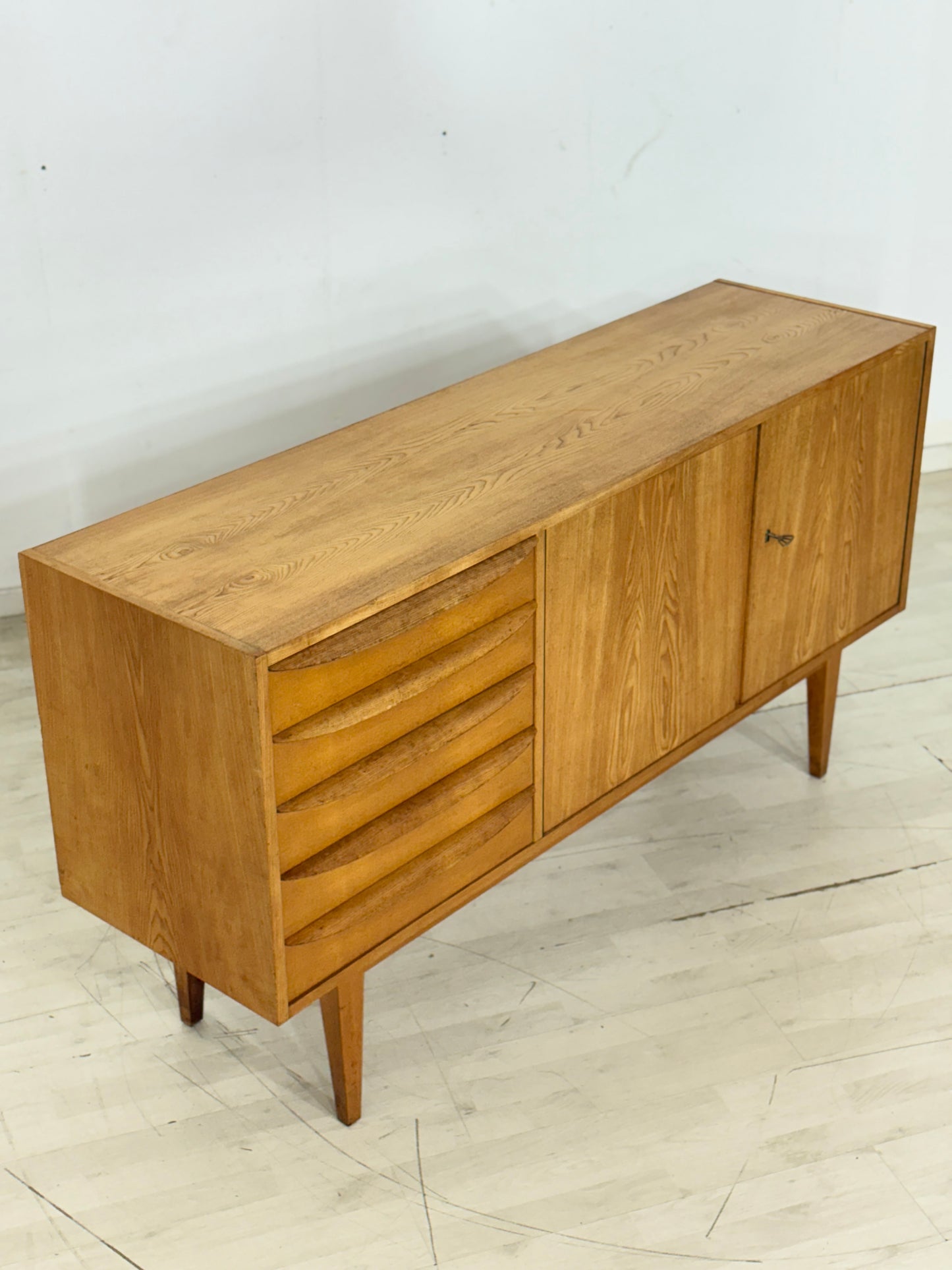 Hellerau Serie 602 Sideboard von Franz Ehrlich – Wohnzimmerschrank - Kommode - Anrichte