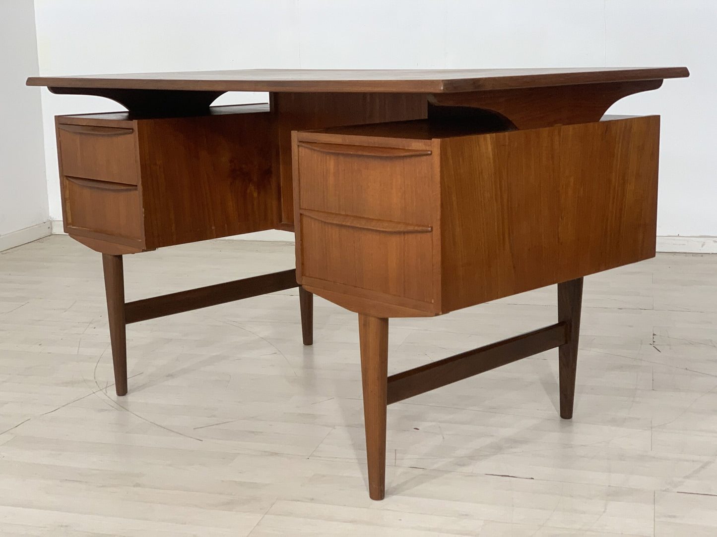 RETRO TEAK DESK OFFICE DESK TABLE VINTAGE DESK