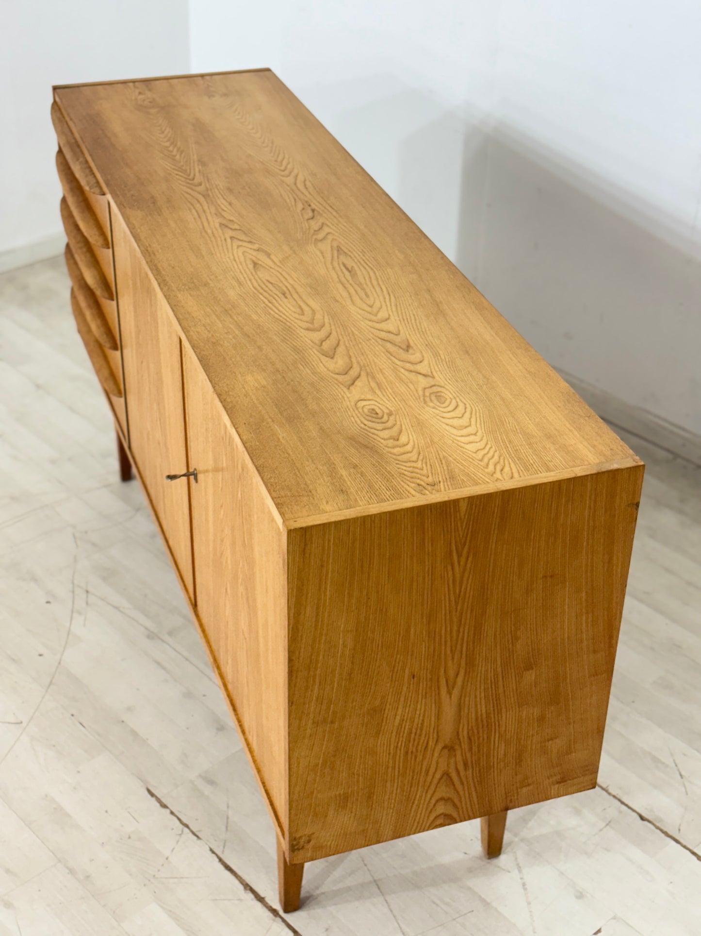 Hellerau Serie 602 Sideboard von Franz Ehrlich – Wohnzimmerschrank - Kommode - Anrichte