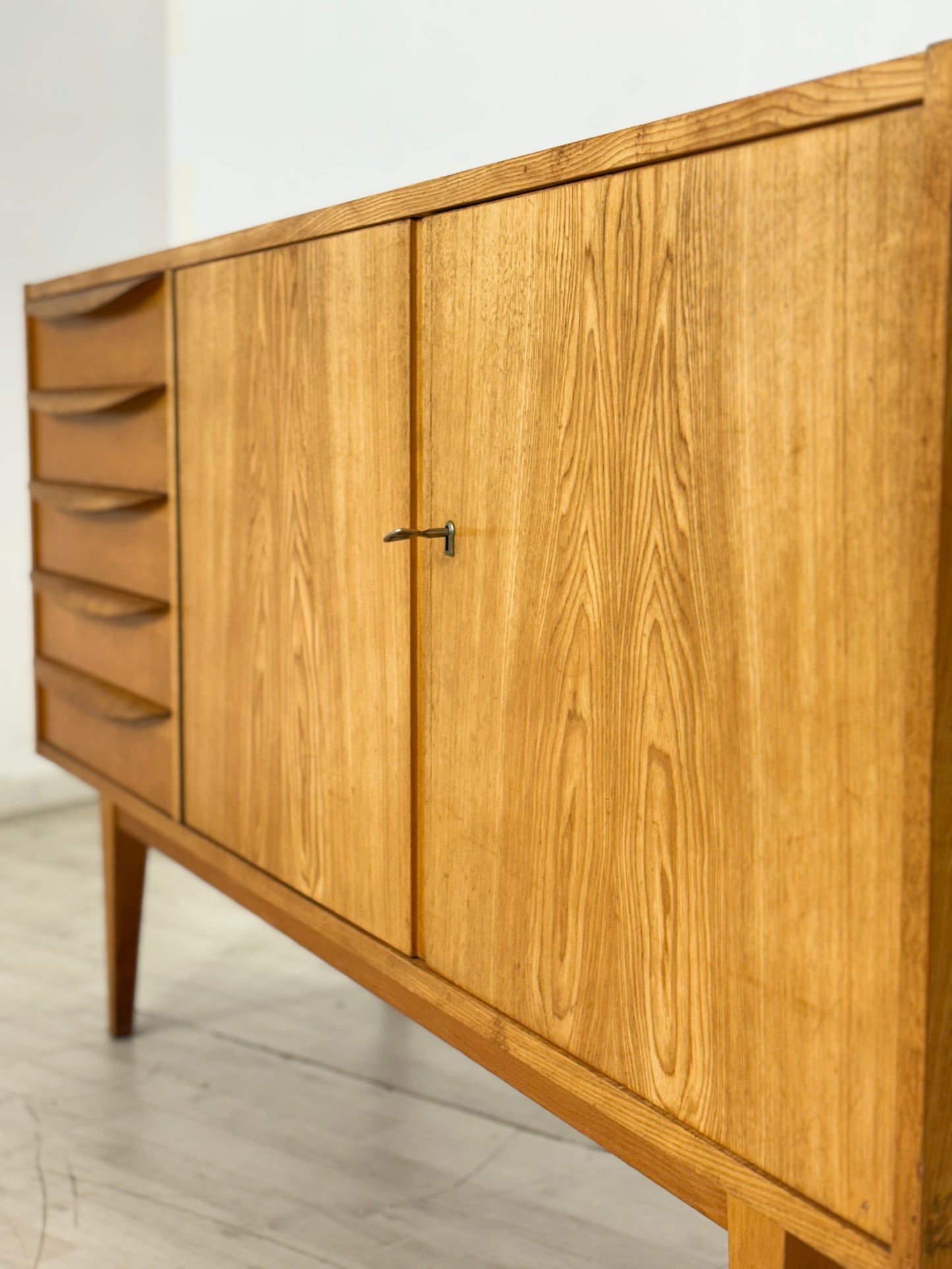 Hellerau Serie 602 Sideboard von Franz Ehrlich – Wohnzimmerschrank - Kommode - Anrichte