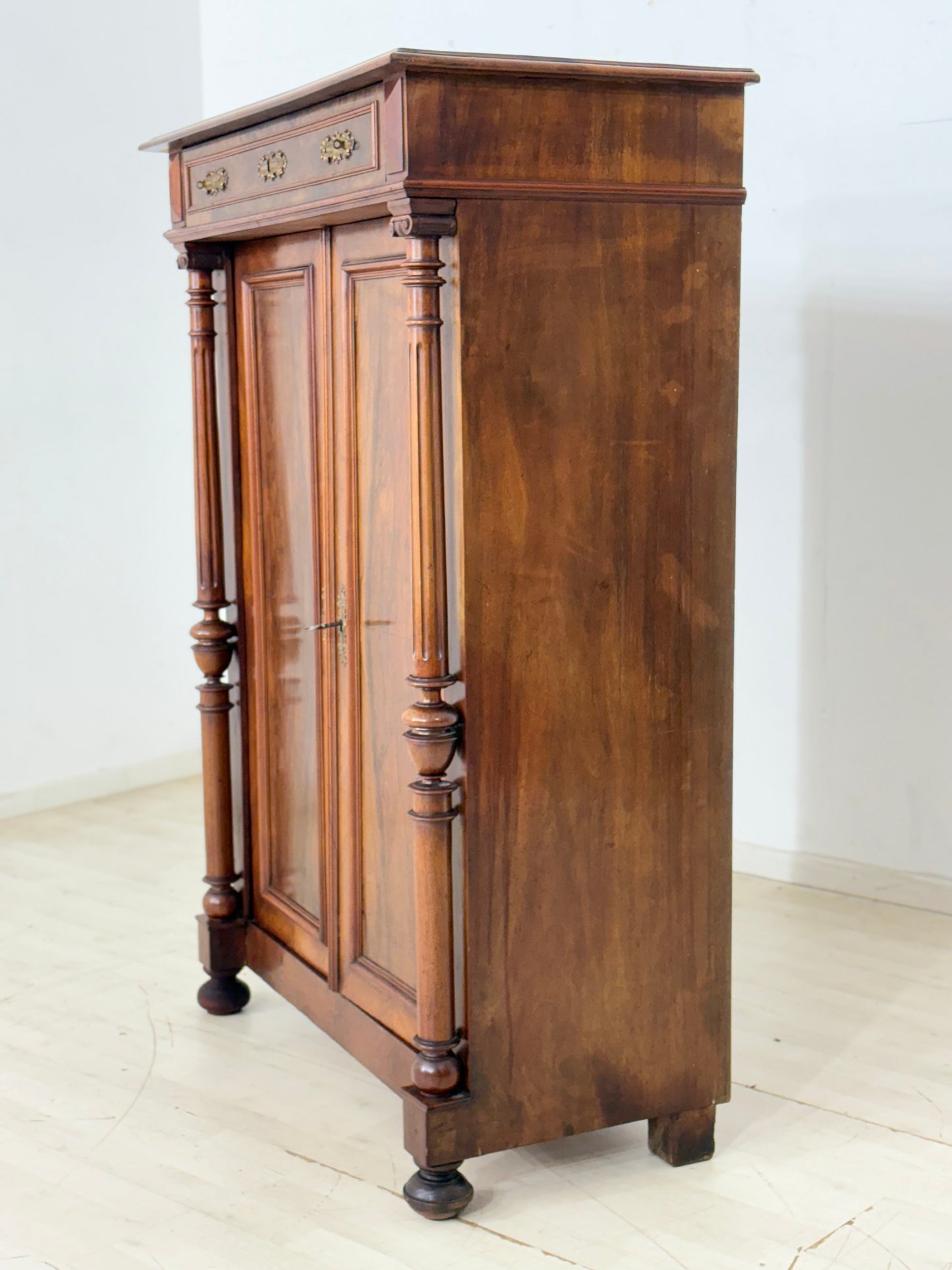 Antikes Gründerzeit Vertiko / Kommode / Schrank – um 1900