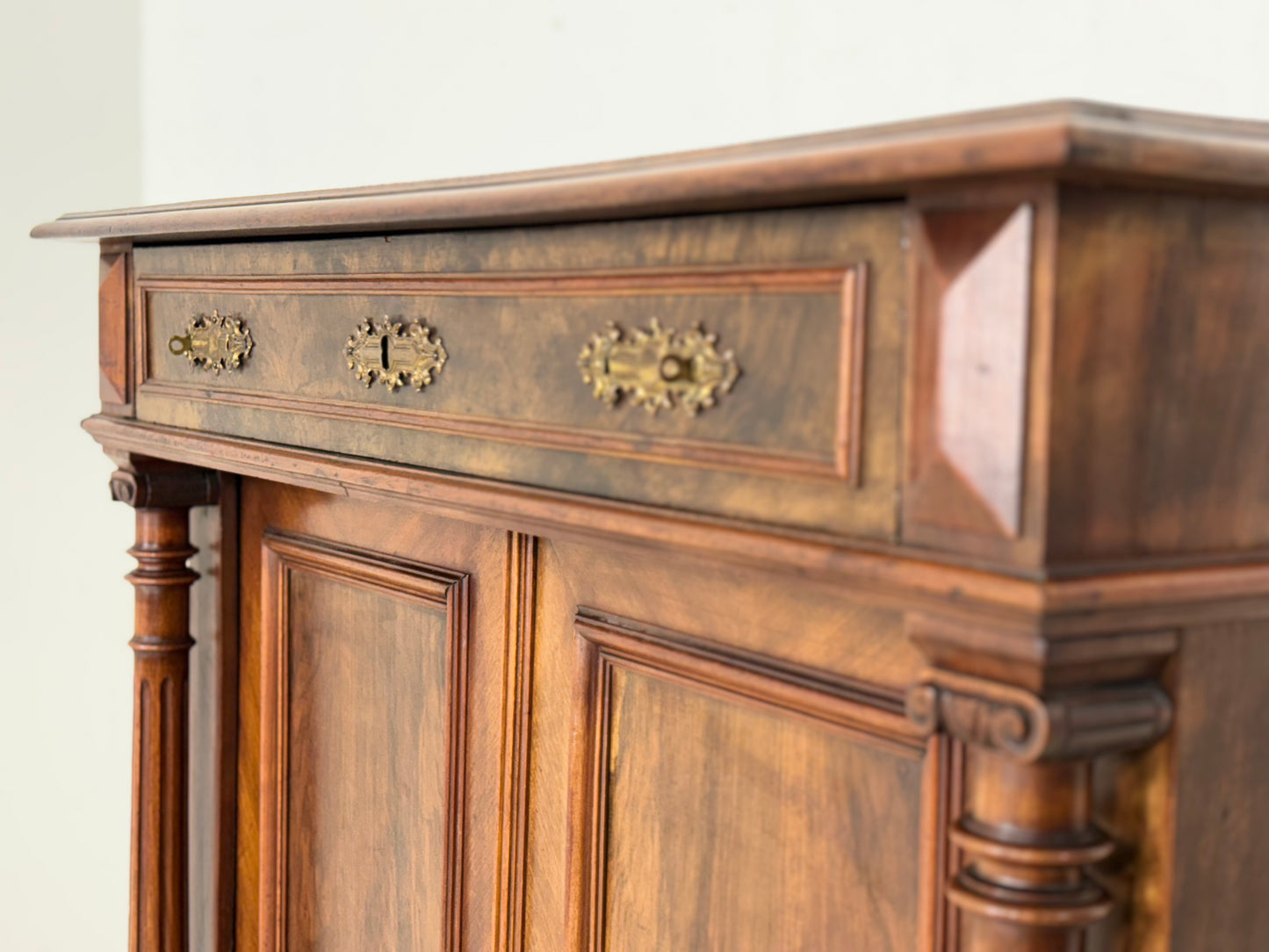 Antikes Gründerzeit Vertiko / Kommode / Schrank – um 1900