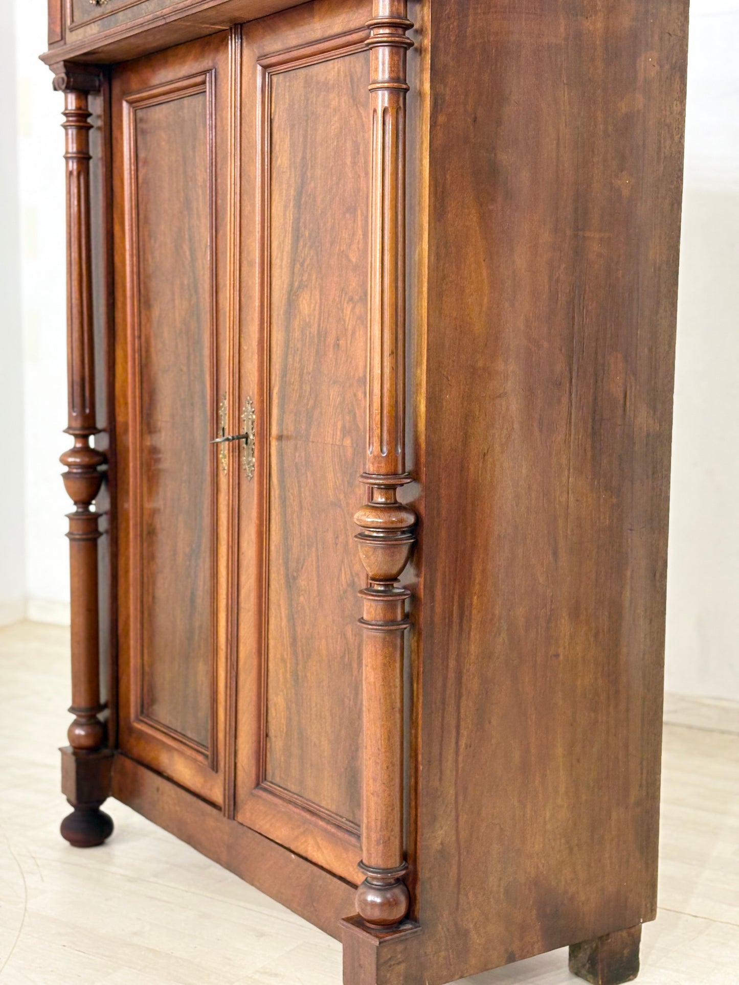 Antikes Gründerzeit Vertiko / Kommode / Schrank – um 1900