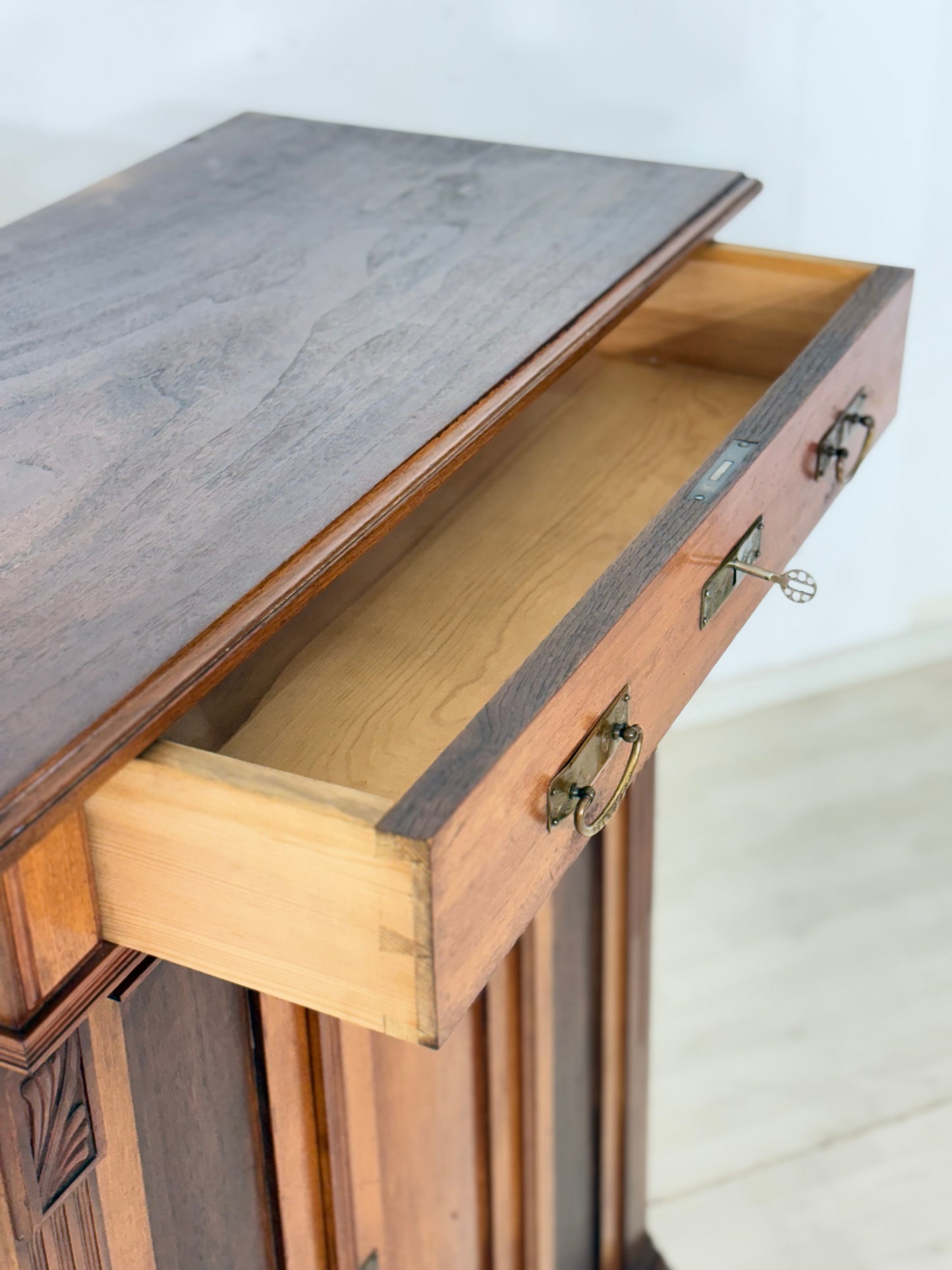 Schöner Antiker Gründerzeit Vertiko / Kommode / Schrank – um 1900