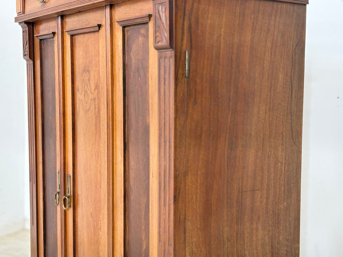 Schöner Antiker Gründerzeit Vertiko / Kommode / Schrank – um 1900