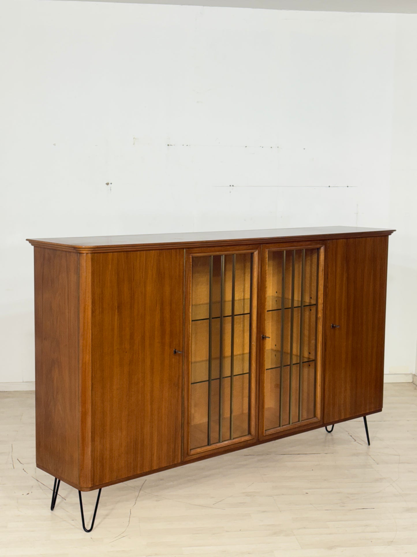 Mid Century Highboard Vitrine Geschirrschrank Schrank Wohnzimmerschrank