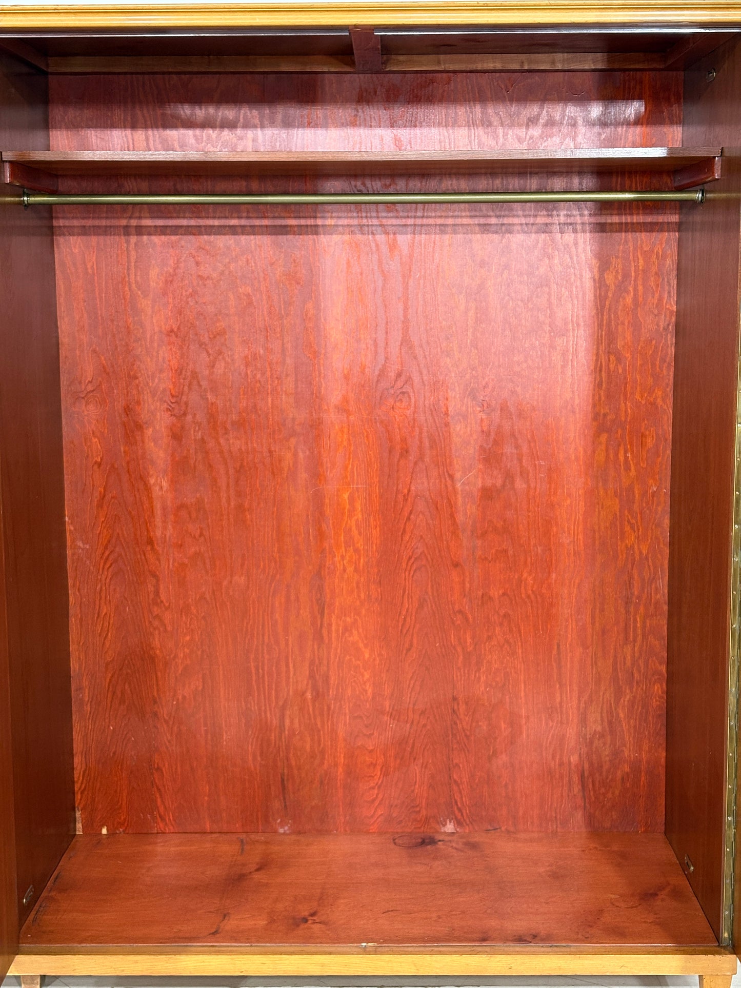 Vintage Kleiderschrank großer Holz Schrank Wäscheschrank