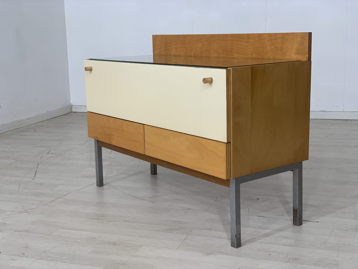 MID CENTURY LOWBOARD KOMMODE ANRICHTE SCHRANK FLURSCHRANK VINTAGE