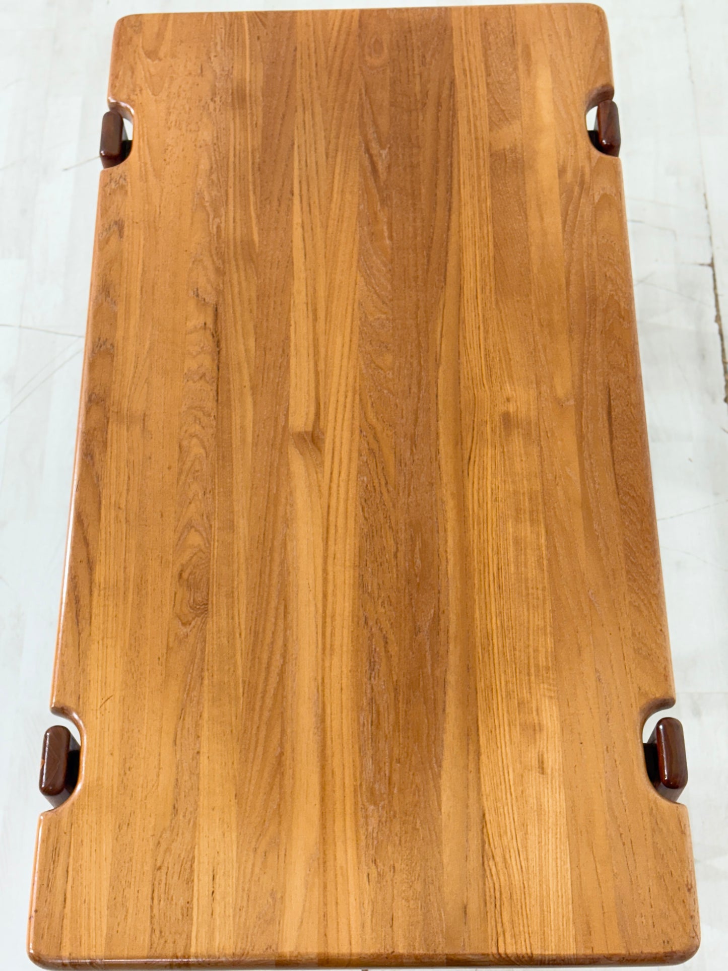 Danish Design Mid-Century Beistelltisch / Teak Couchtisch / 60er Jahre Beistelltisch / Danish Teak Couchtisch / Designer: Niels Bach
