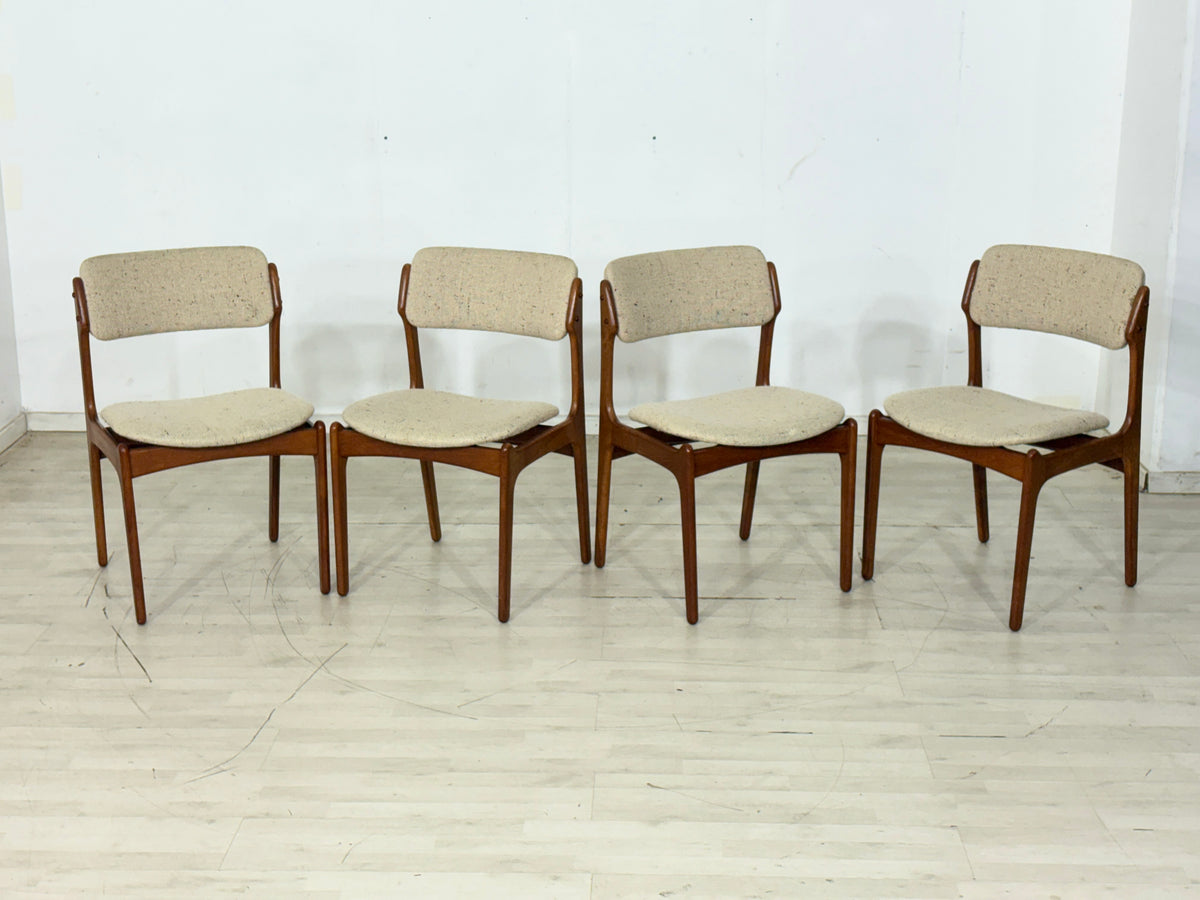 4er Set Danish Design Mid-Century Stuhl / Teak Esszimmerstuhl / 60er J – Mobiliar Berlin