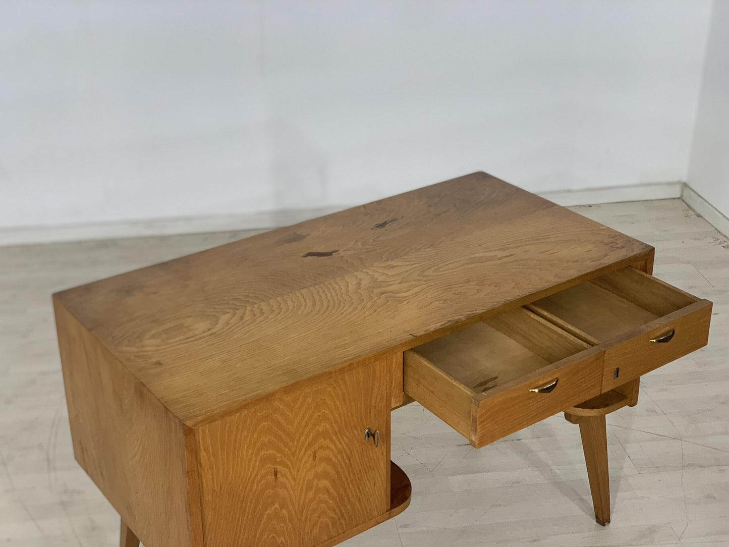 MID CENTURY DESK TABLE DRESSING TABLE VINTAGE DESK