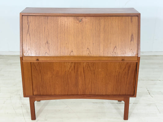 Danish Design Mid-Century Sekretärtisch / Teak Schreibsekretär / 60er Jahre Schreibtisch / Danish Teak Sekretär / Designer: Bernhard Pedersen & Søn / Hersteller: Eskilstrup-Falster Møbelfabrik