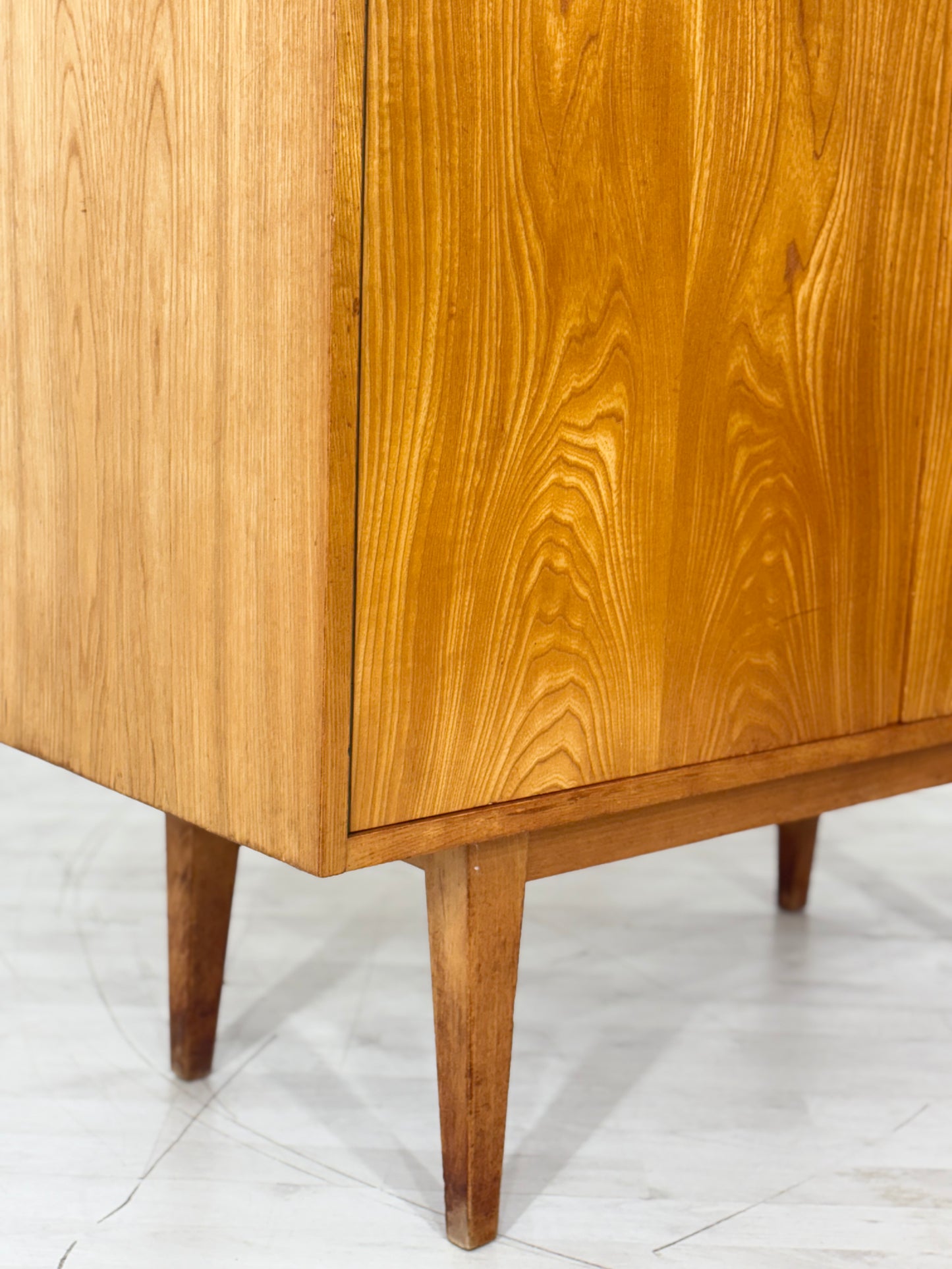 Vintage Hellerau Wäscheschrank Highboard Fächerschrank Schrank Mid-Century