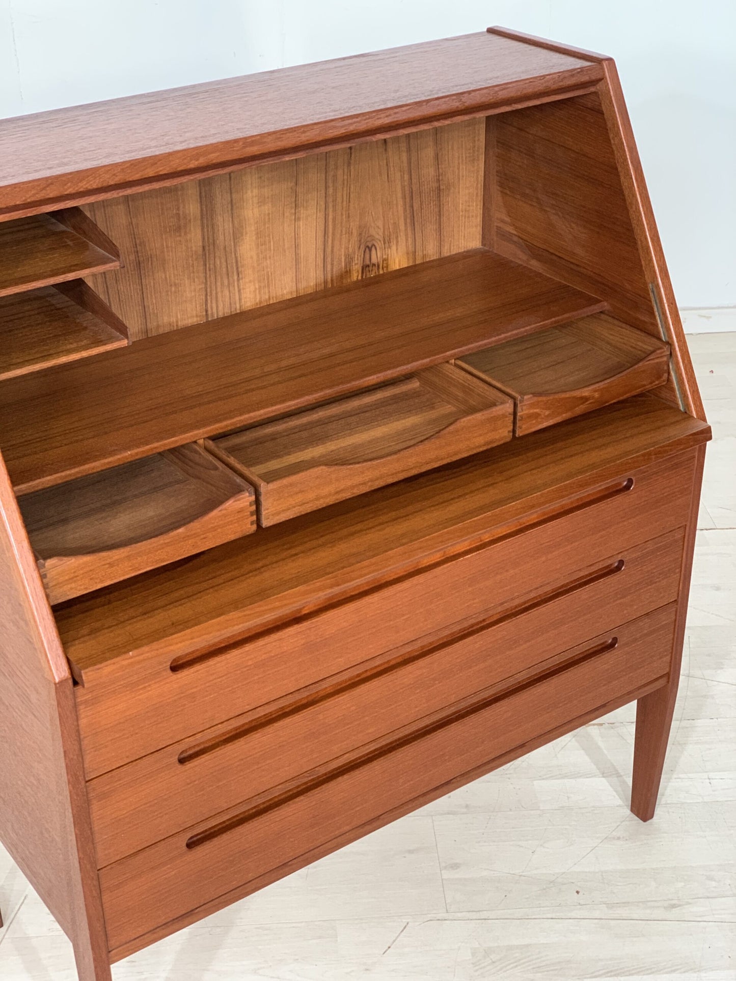 DANISH TEAK SEKRETÄR SCHREIBSCHRANK SCHREIBTISCH KOMMODE KAI KRISTIANSEN