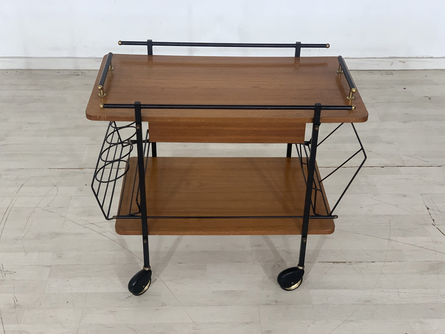 VINTAGE SERVING TROLLEY