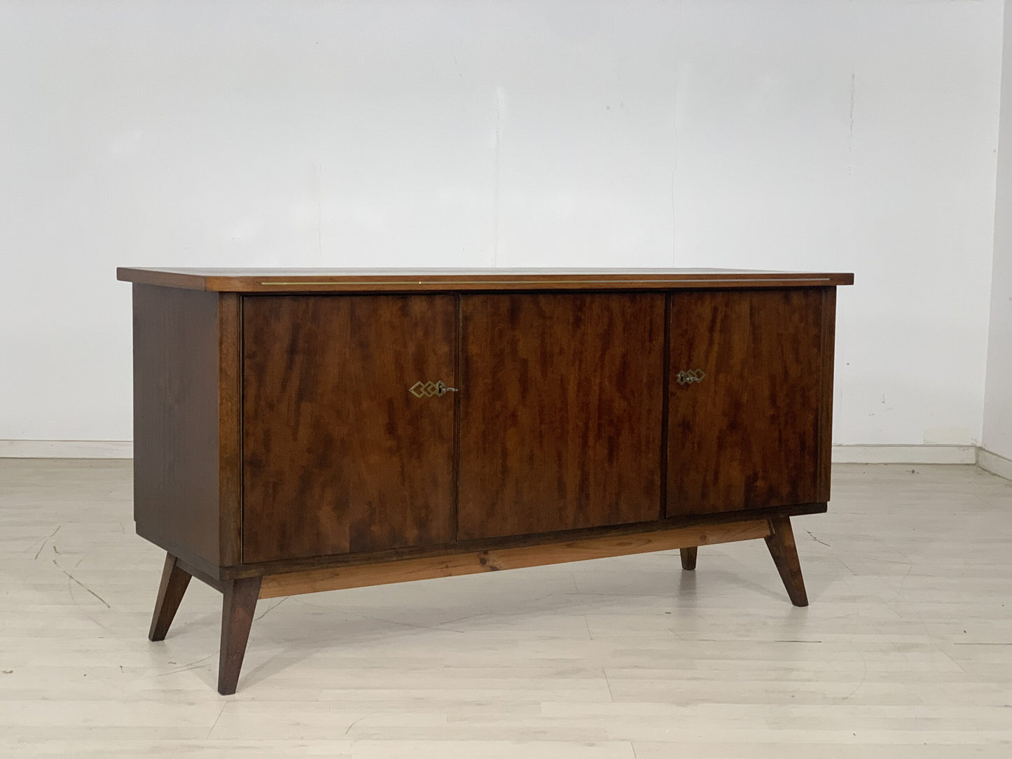 MID CENTURY SIDEBOARD SIDEBOARD CABINET CHEST OF DRAWERS VINTAGE