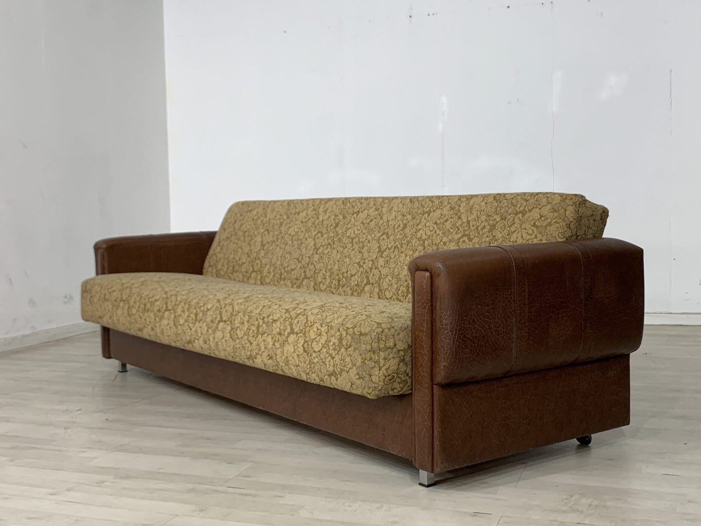 70er Jahre Sofa Couch Schlafcouch Ausziehbar Vintage Daybed