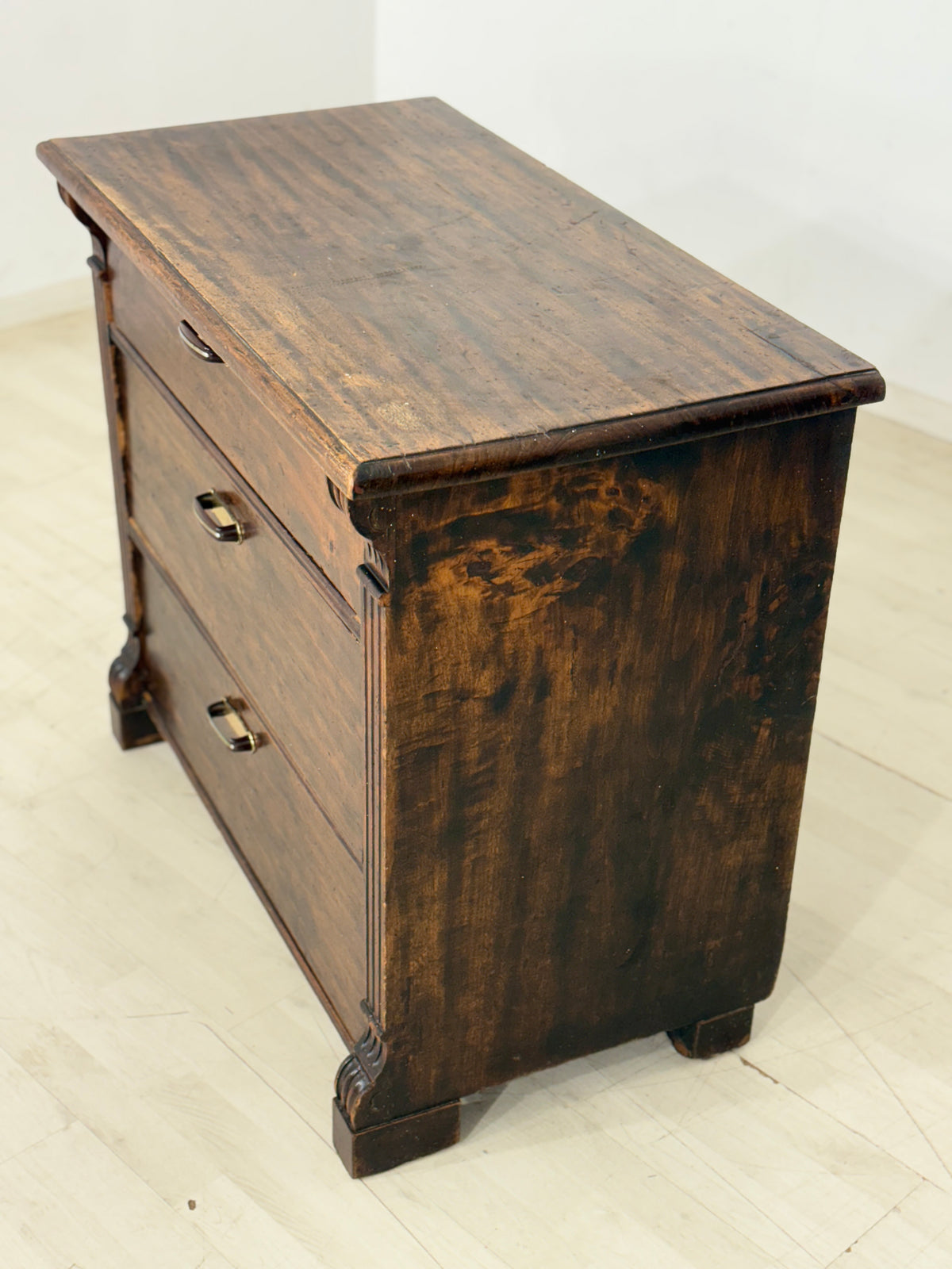 Kolonialstil Kommode / Vintage Kommode / Sideboard