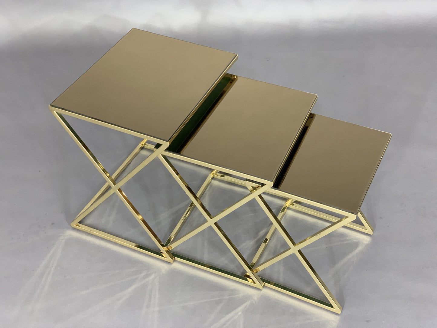 MODERN COFFEE TABLE