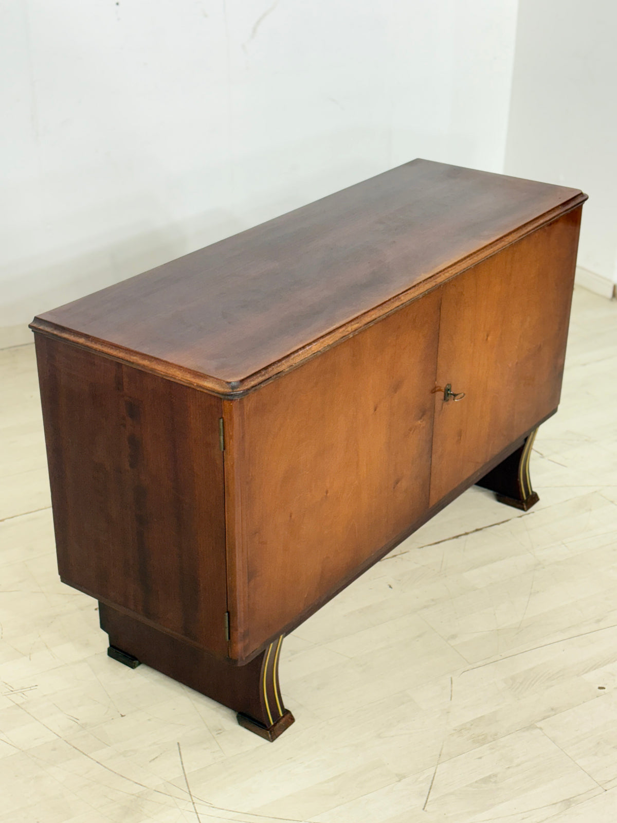 Mid Century Kommode / Sideboard / Wohnzimmerschrank