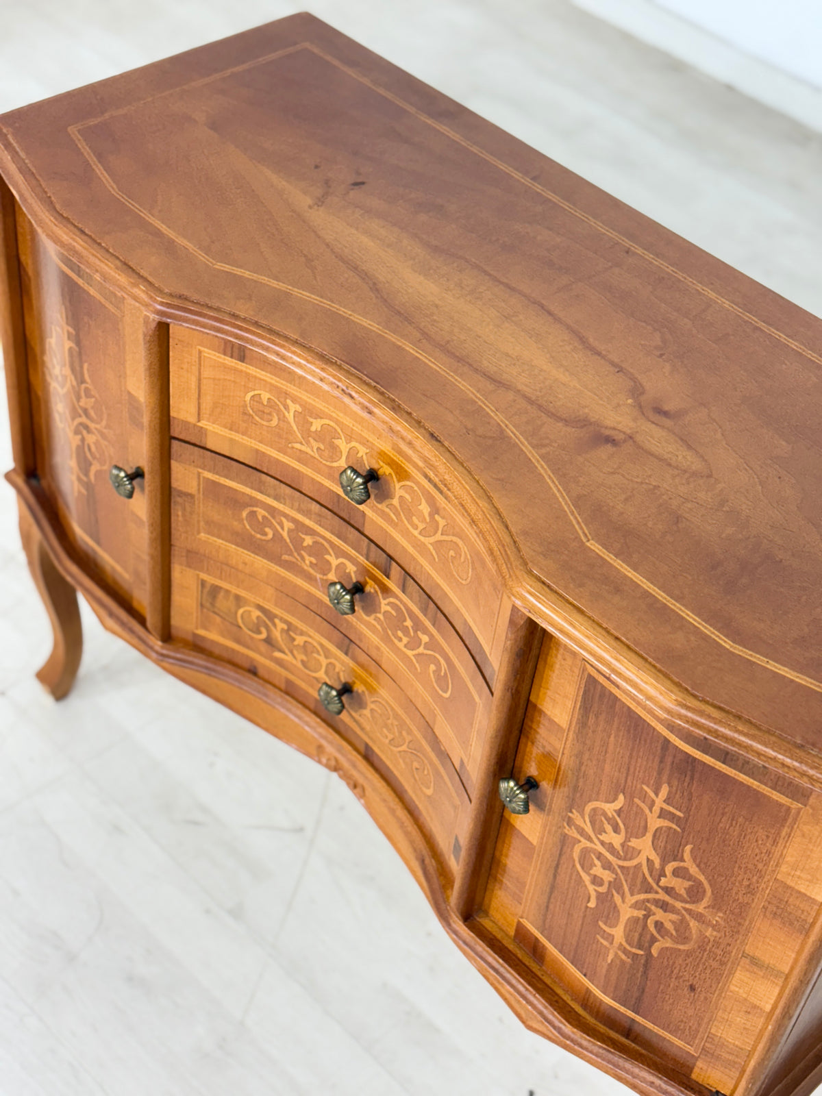 Barockstil Kommode / Sideboard / Wohnzimmerschrank