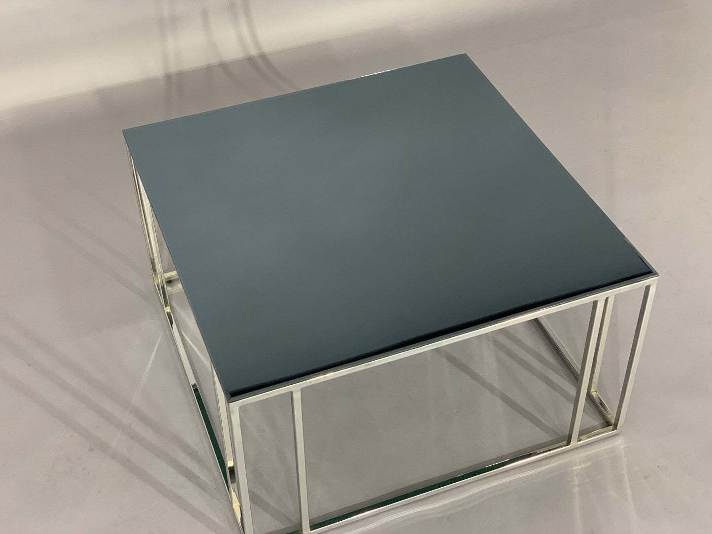 MODERN COFFEE TABLE