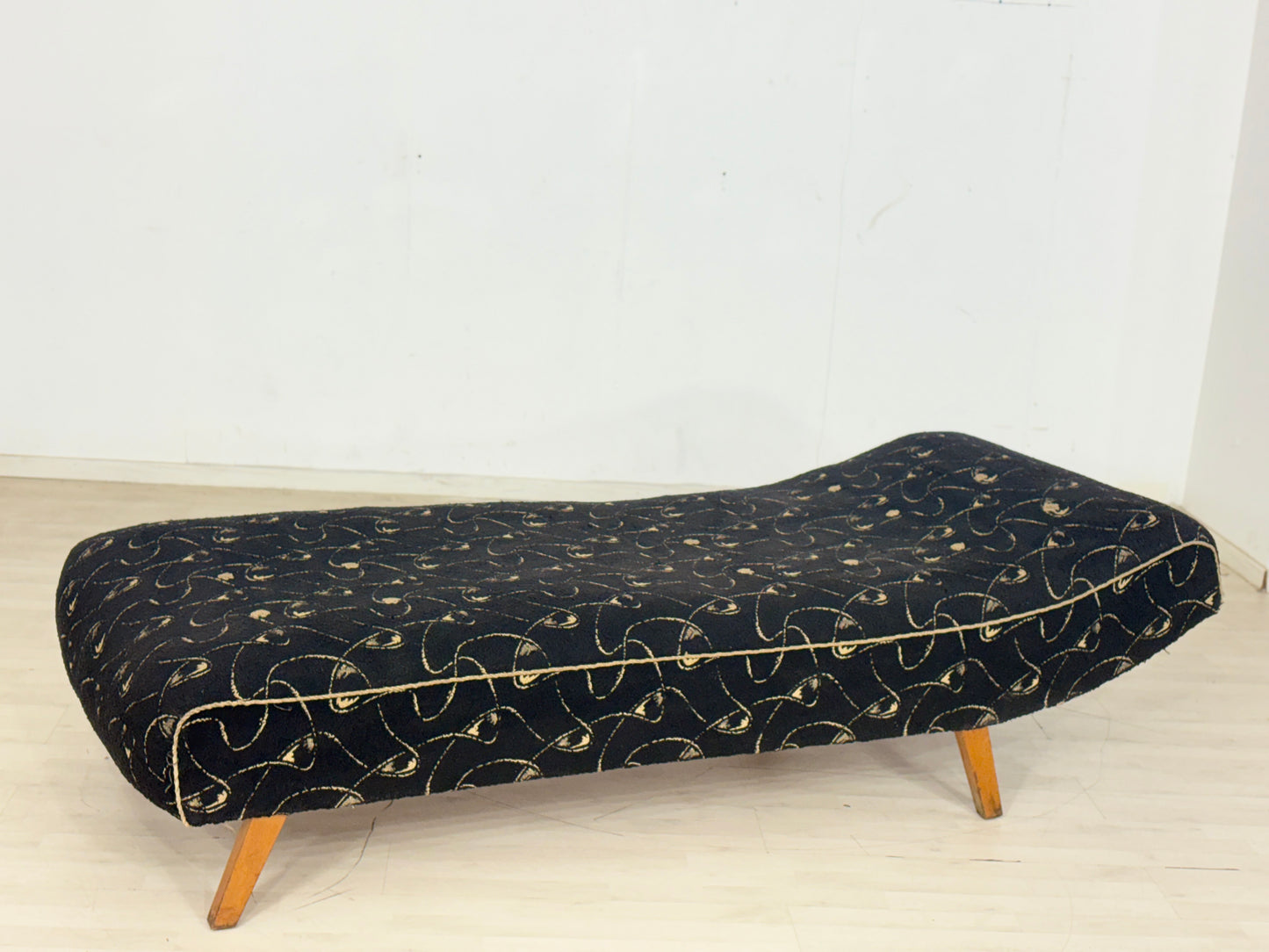 Mid-Century Daybed / Tagesbett / Liegesofa / Sofa / Vintage Couch / Schlafsofa