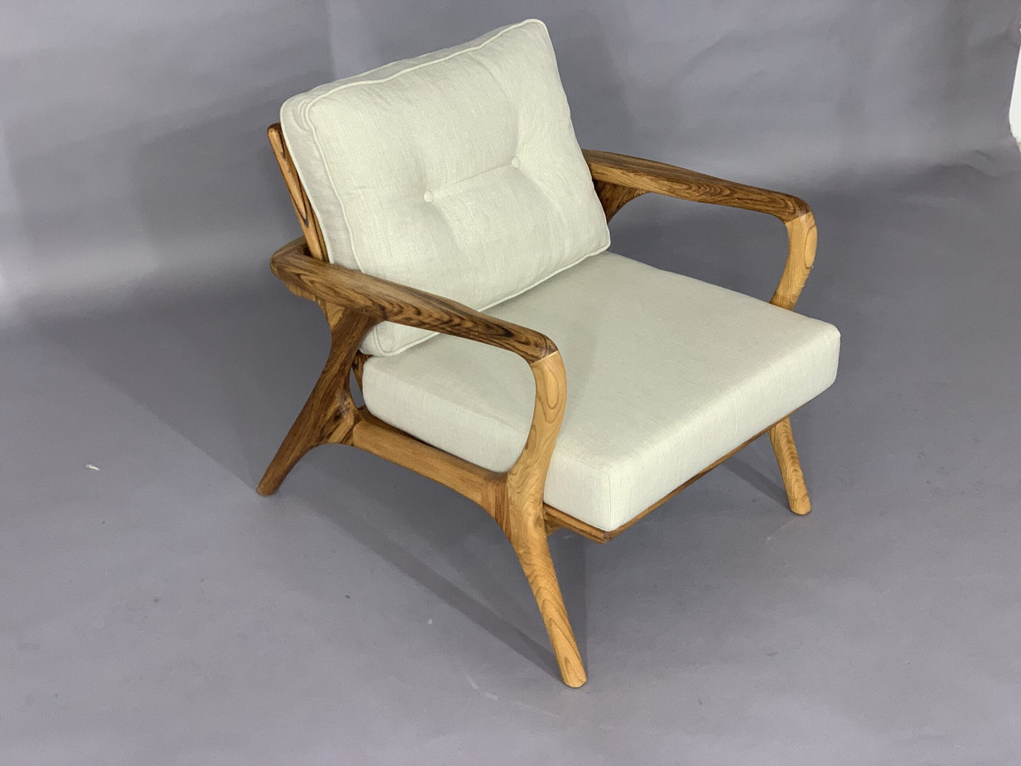 FAUTEUIL DE STYLE DANOIS DE HAUTE QUALITÉ FAUTEUIL DE COSTUME NOYER