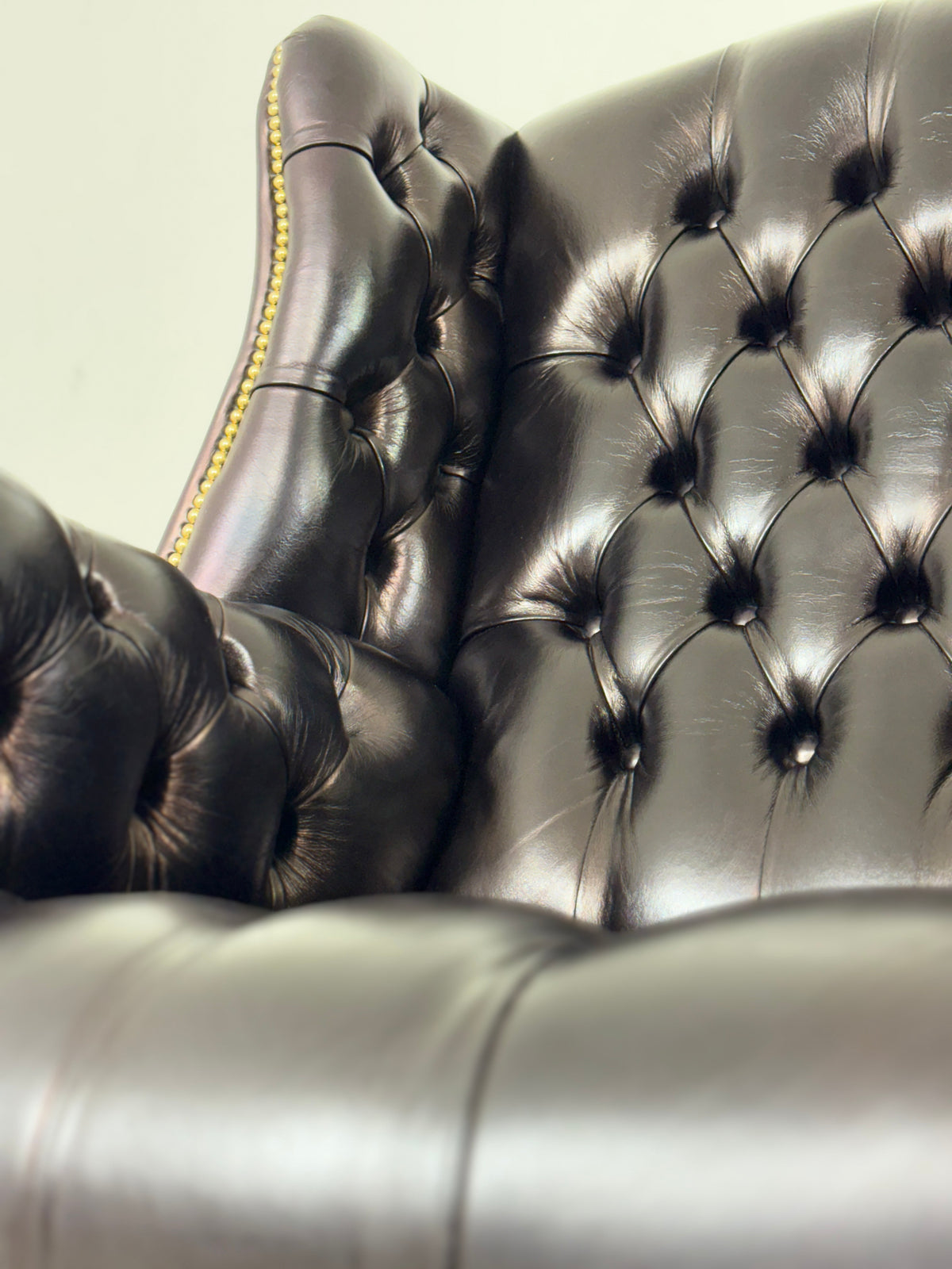 Chesterfield Ohrensessel / Ledersessel / Wilmowsky – Burgundy Leder